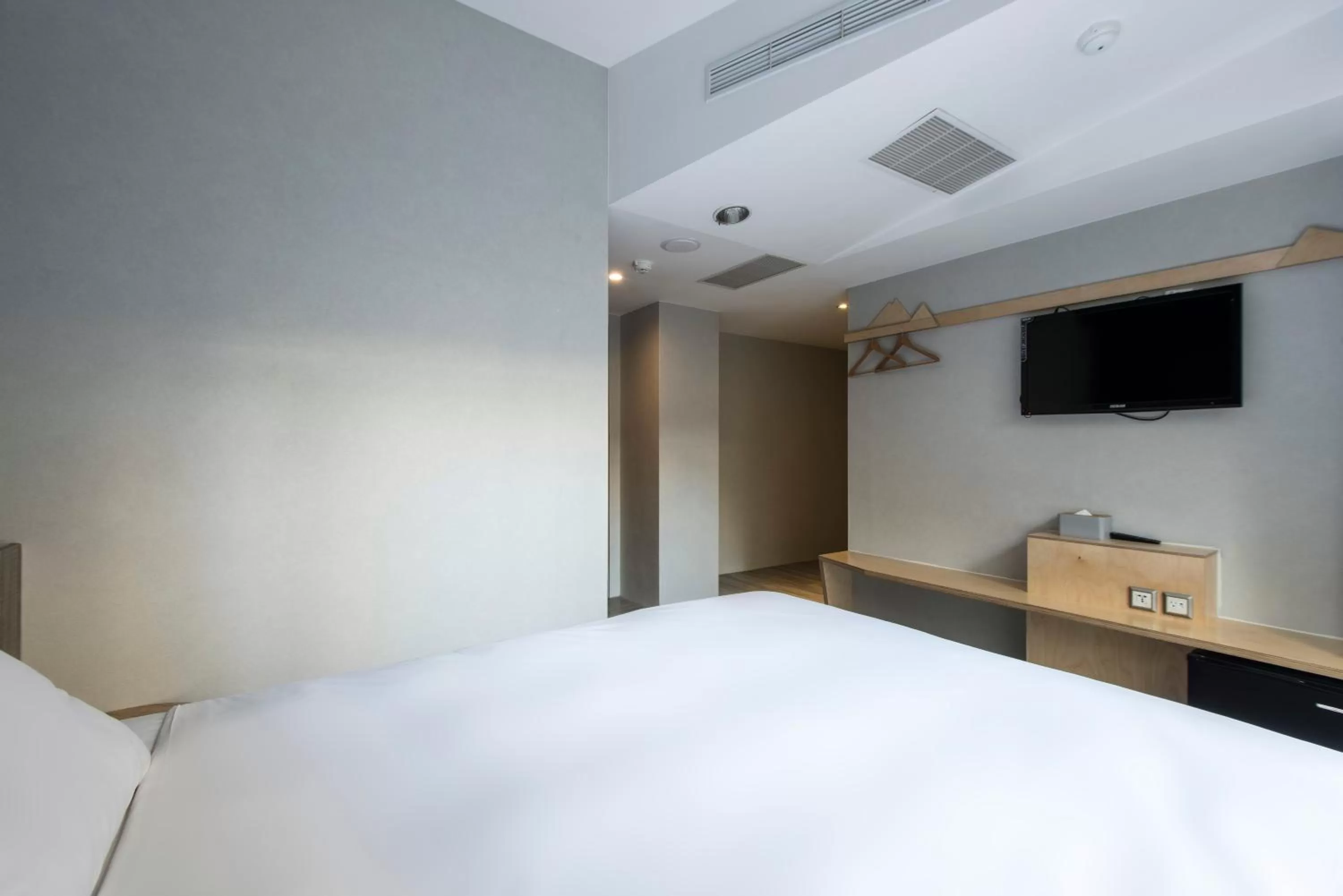 Bed in Sparrow Hotel