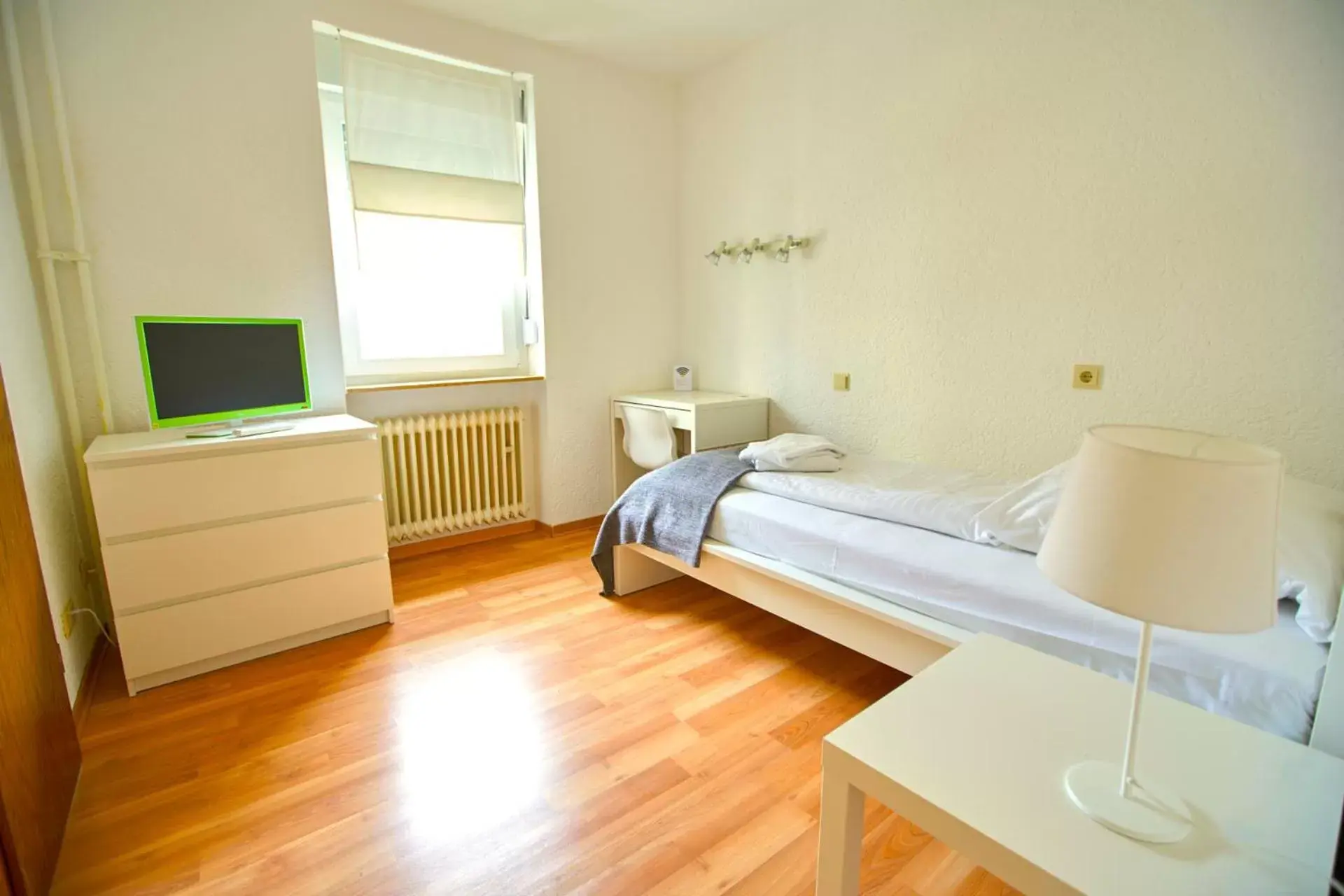 Bedroom, Bed in Hotel Moguntia