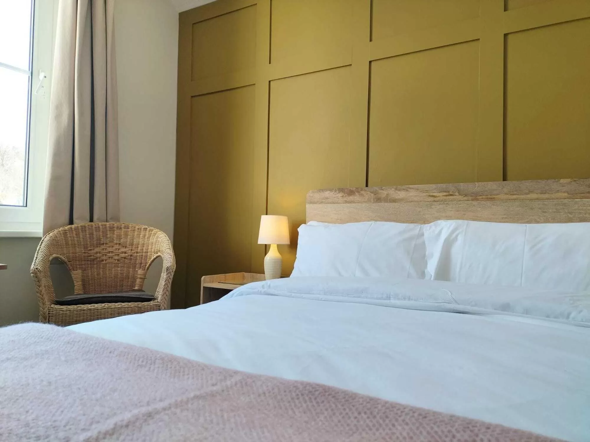 Bedroom, Bed in Clarence House