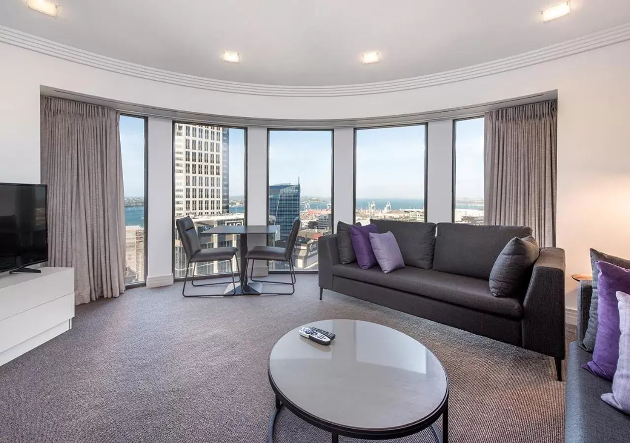 View (from property/room), Seating Area in Avani Metropolis Auckland Residences