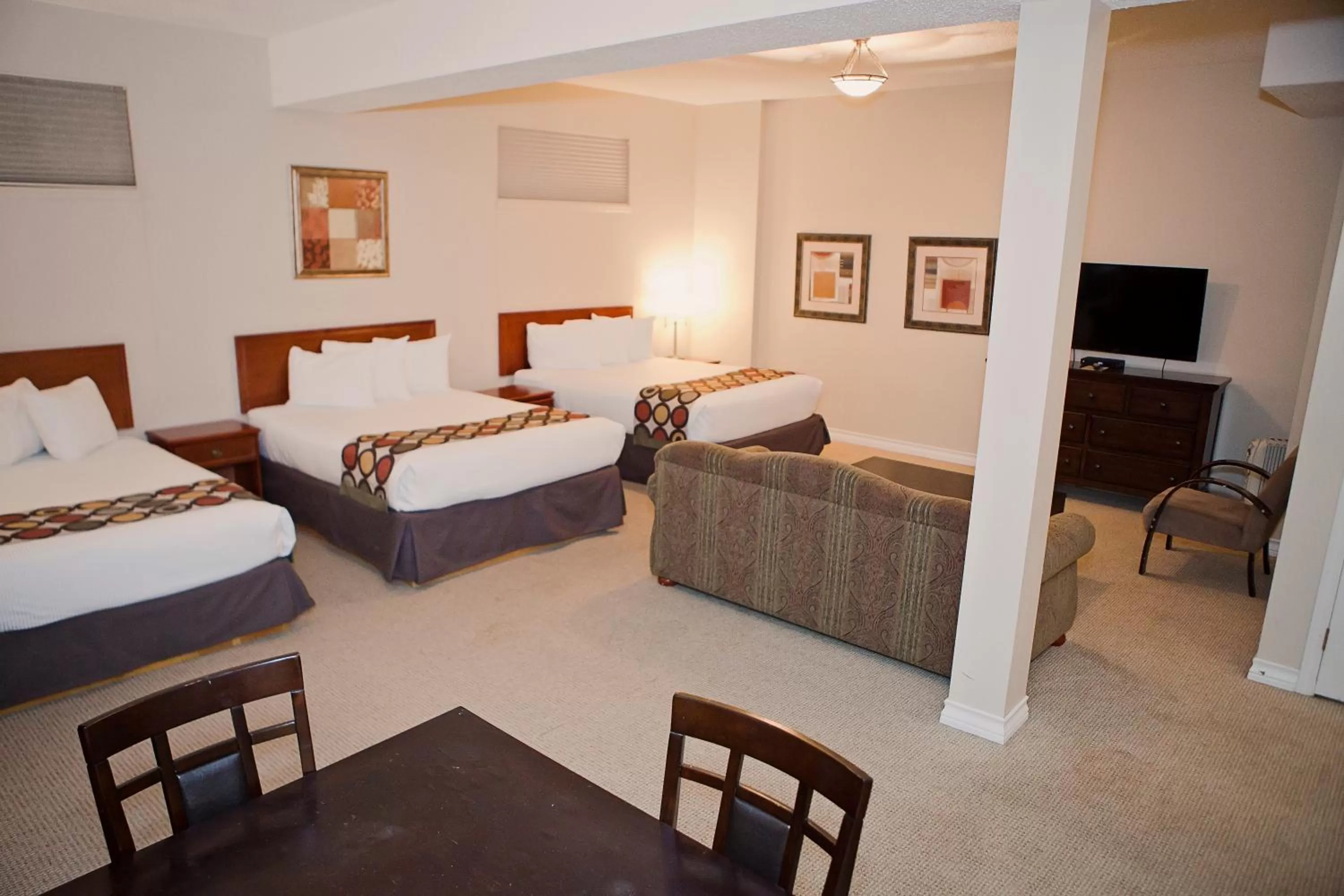 Bed in Super 8 by Wyndham Cochrane