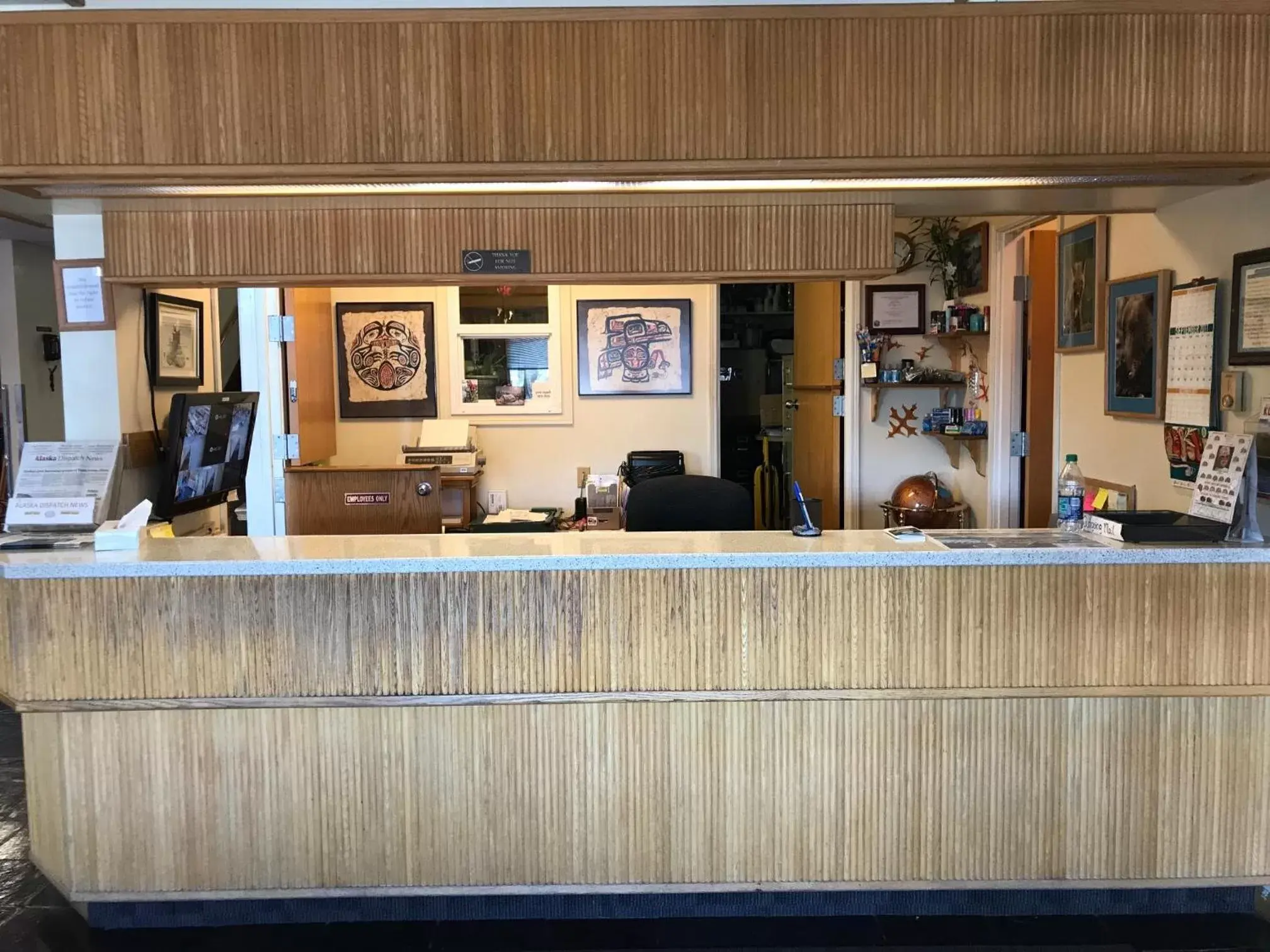 Lobby/Reception in Shelikof Lodge