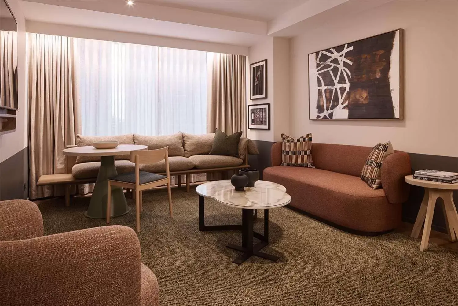 Bedroom, Seating Area in Rydges Melbourne