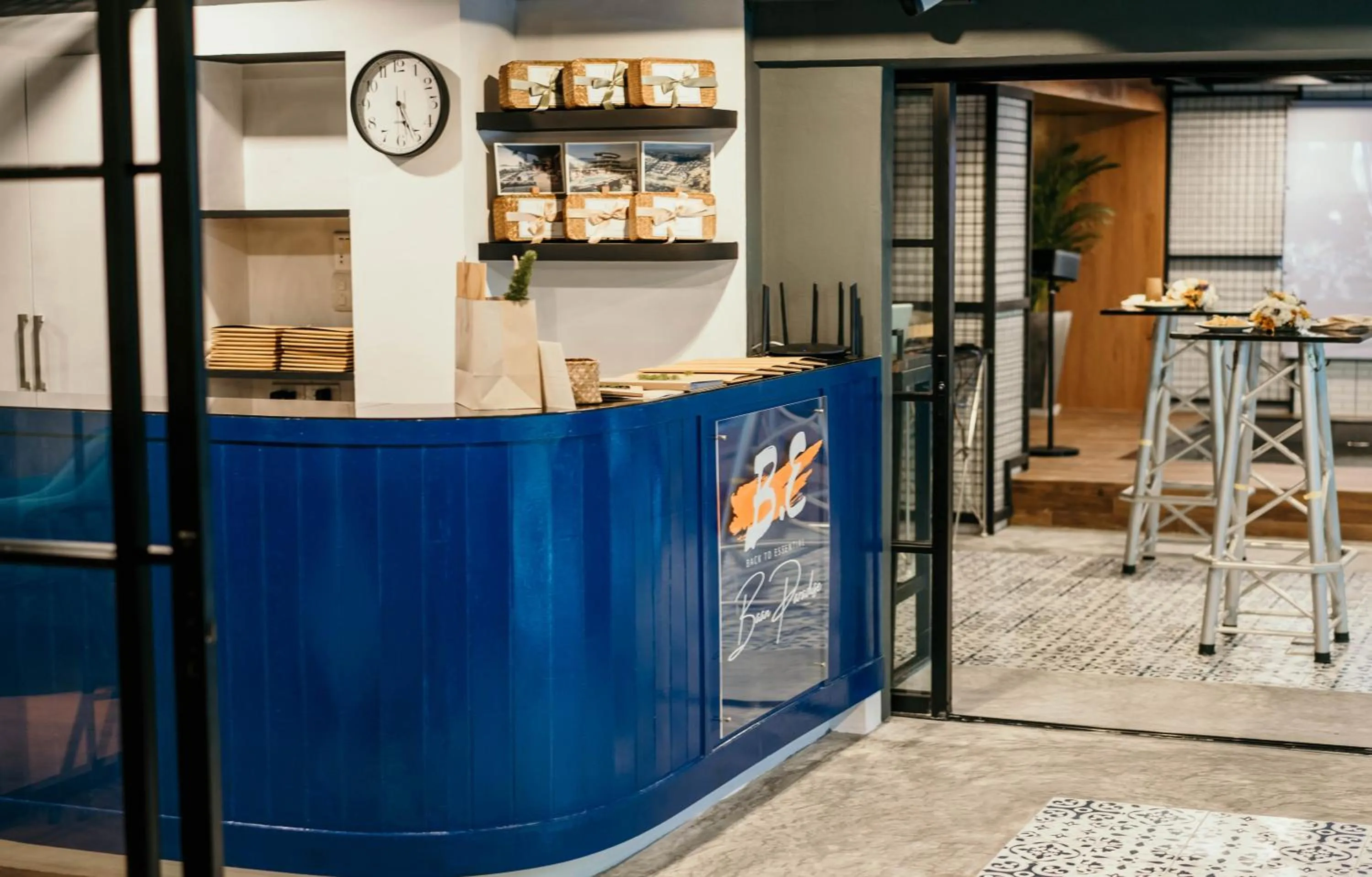 Lobby or reception in BH Baan Paradise Hotel Patong