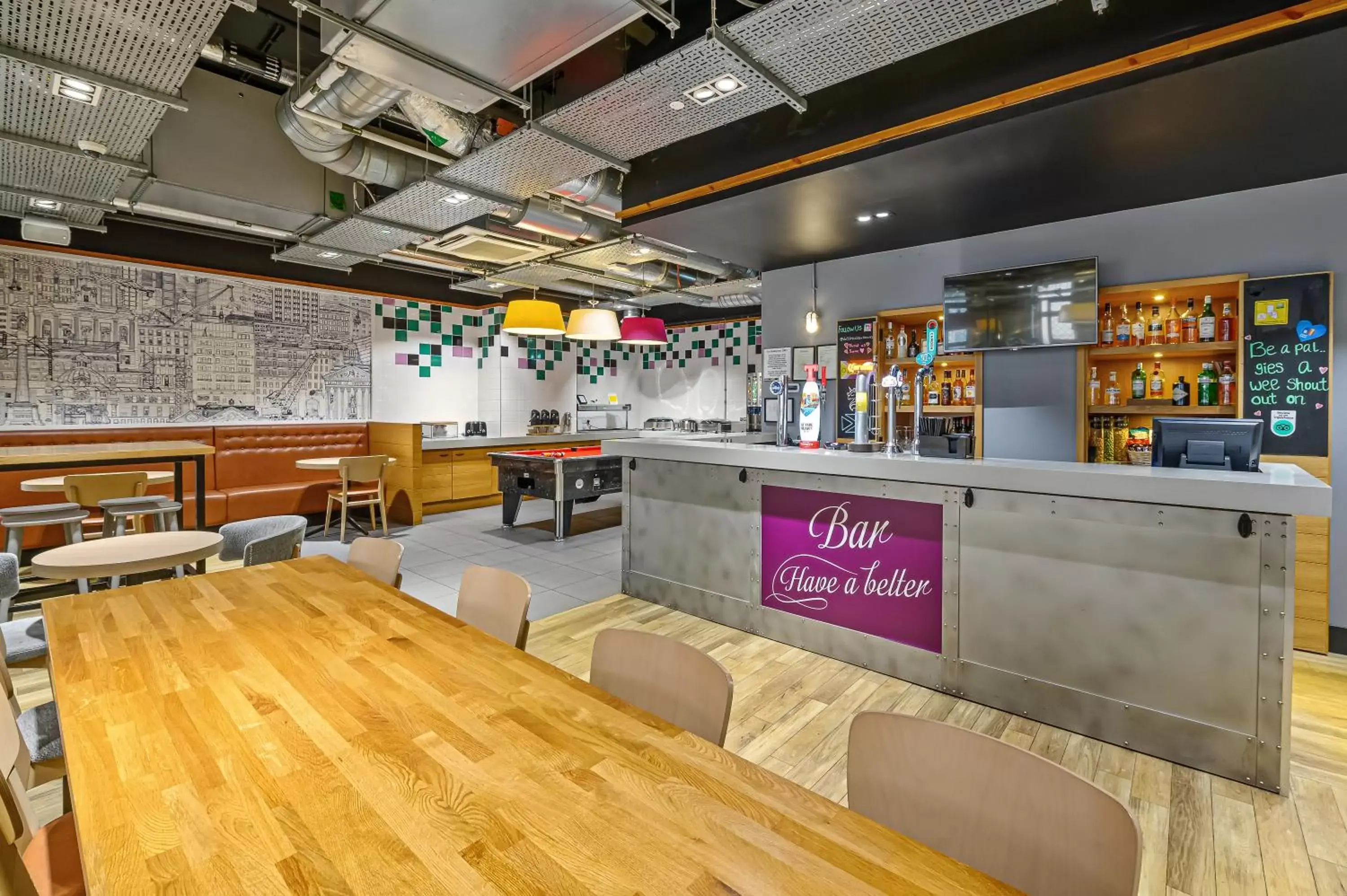 Lobby or reception, Lounge/Bar in ibis Styles Glasgow Centre George Square