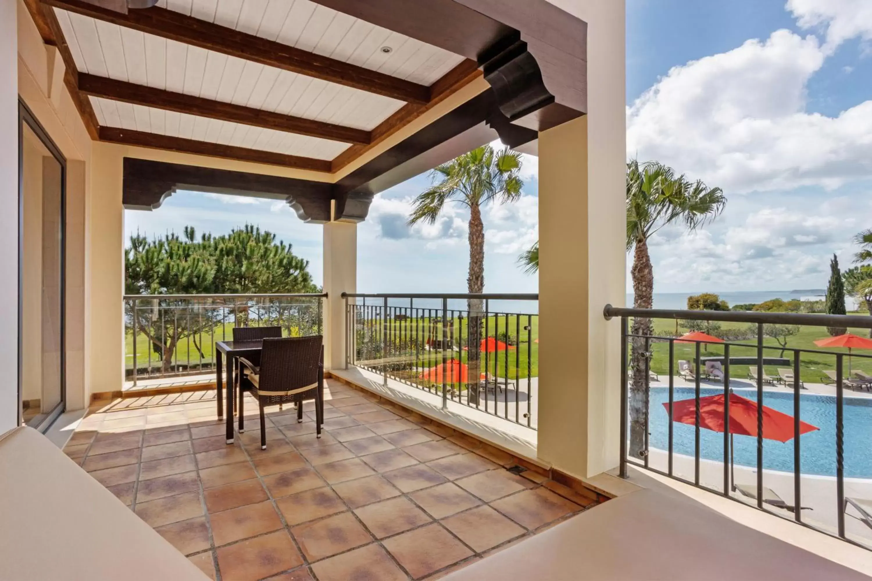 Property building, Balcony/Terrace in Cascade Wellness Resort