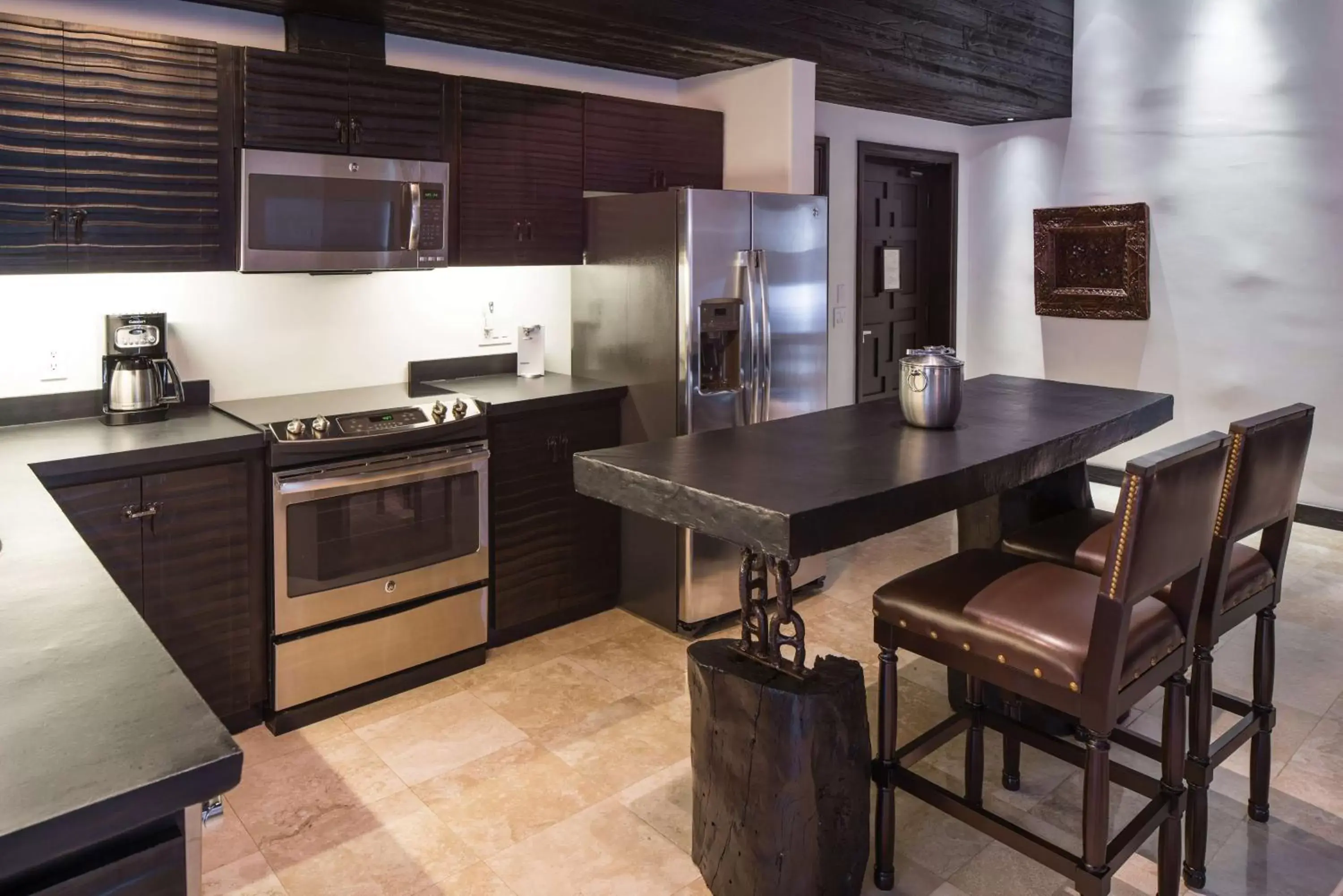 Kitchen or kitchenette, Kitchen/Kitchenette in Hilton Vacation Club Cabo Azul Los Cabos