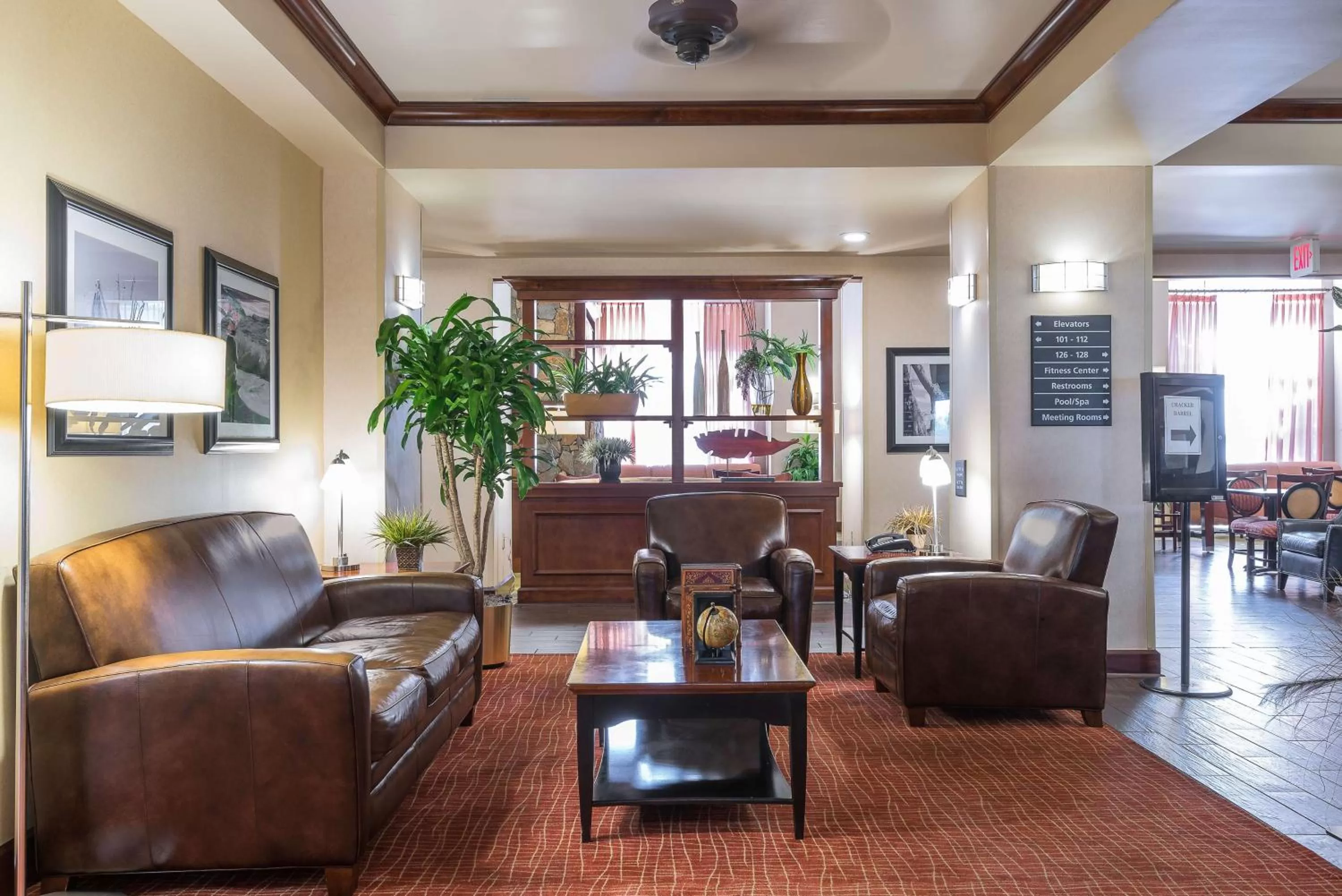 Lobby or reception in Hampton Inn & Suites Florence-North-I-95