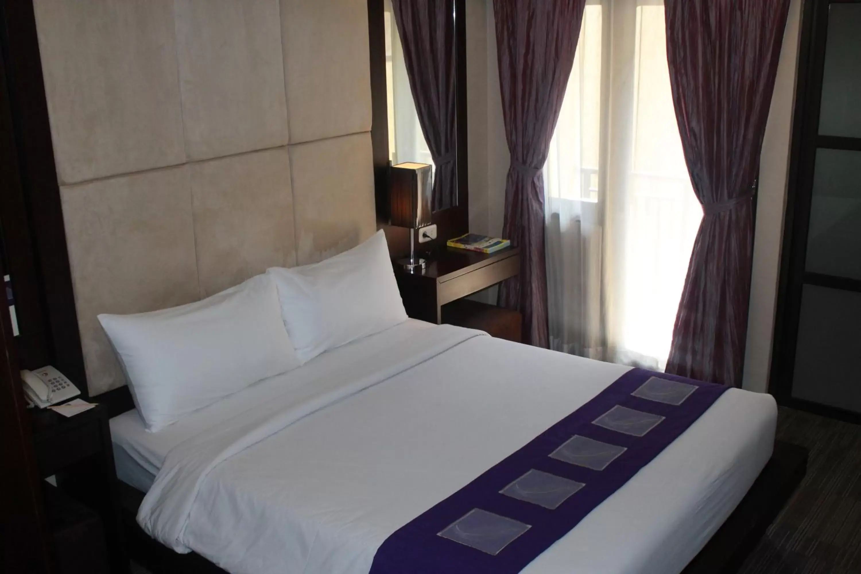 Bed in Metro Hotel Jababeka