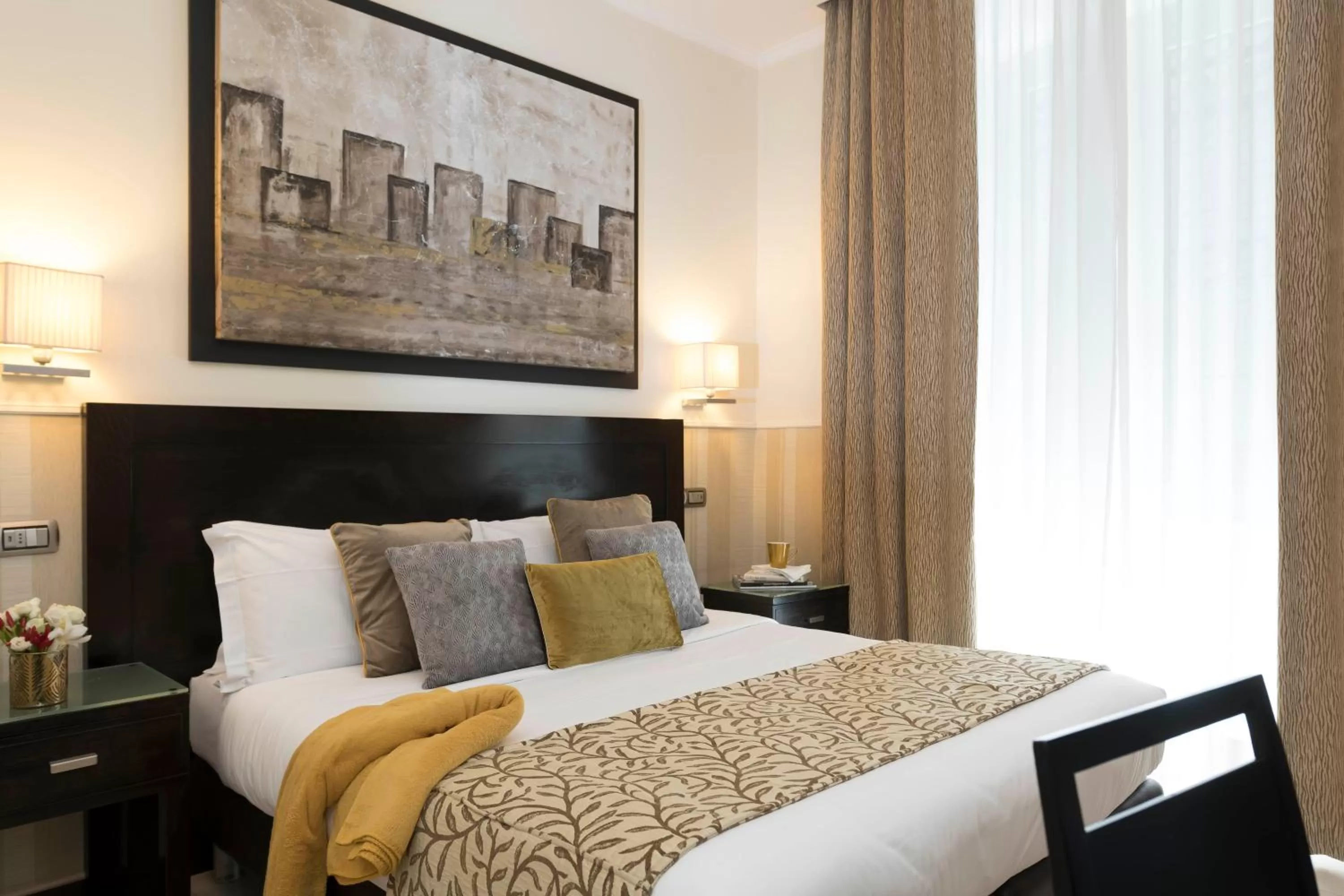 Bedroom, Bed in Yes Hotel Boutique Rome