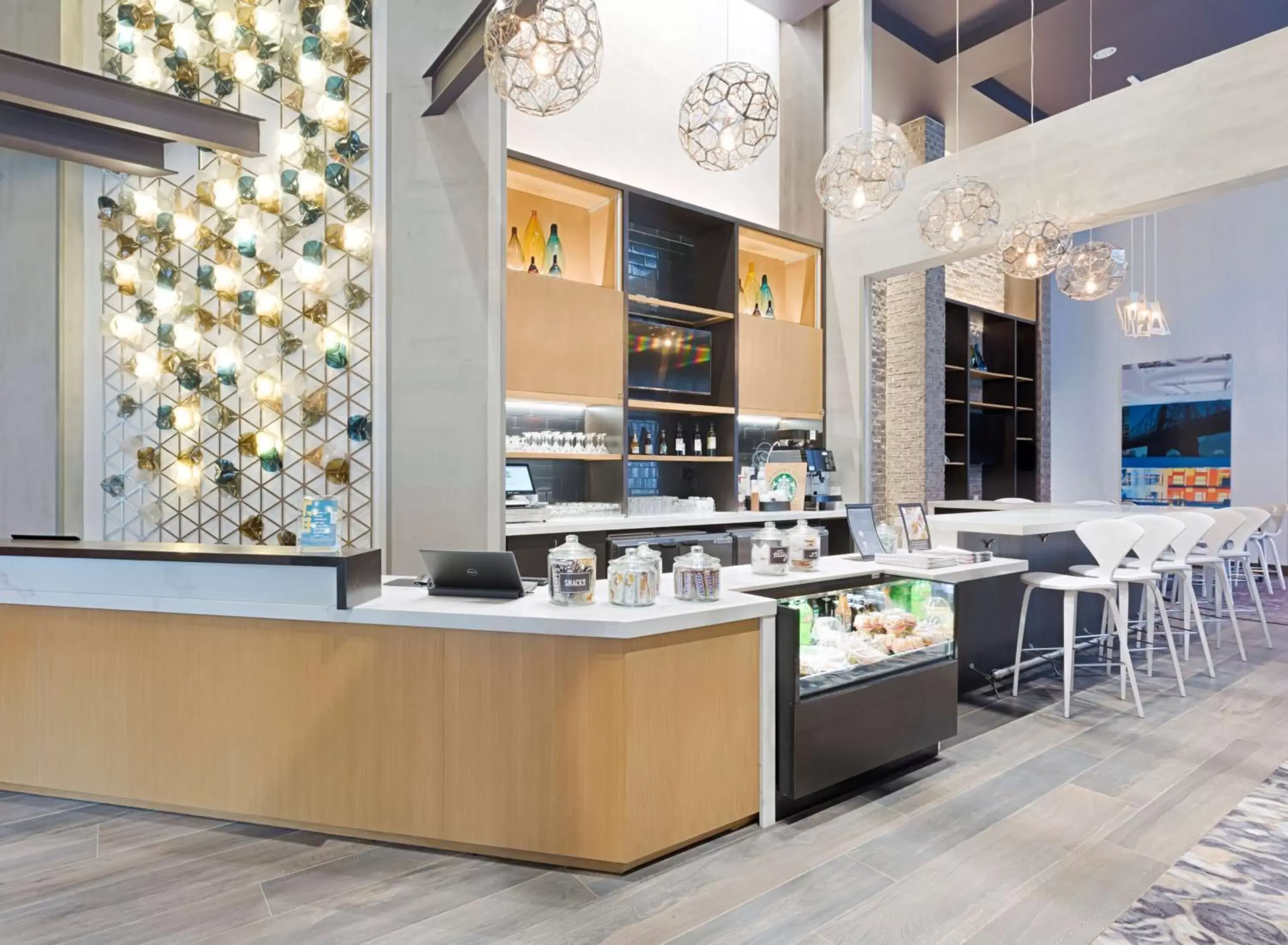 Restaurant/places to eat in Hyatt Place Long Island City Restaurant/places to eat in Hyatt Place Long Island City