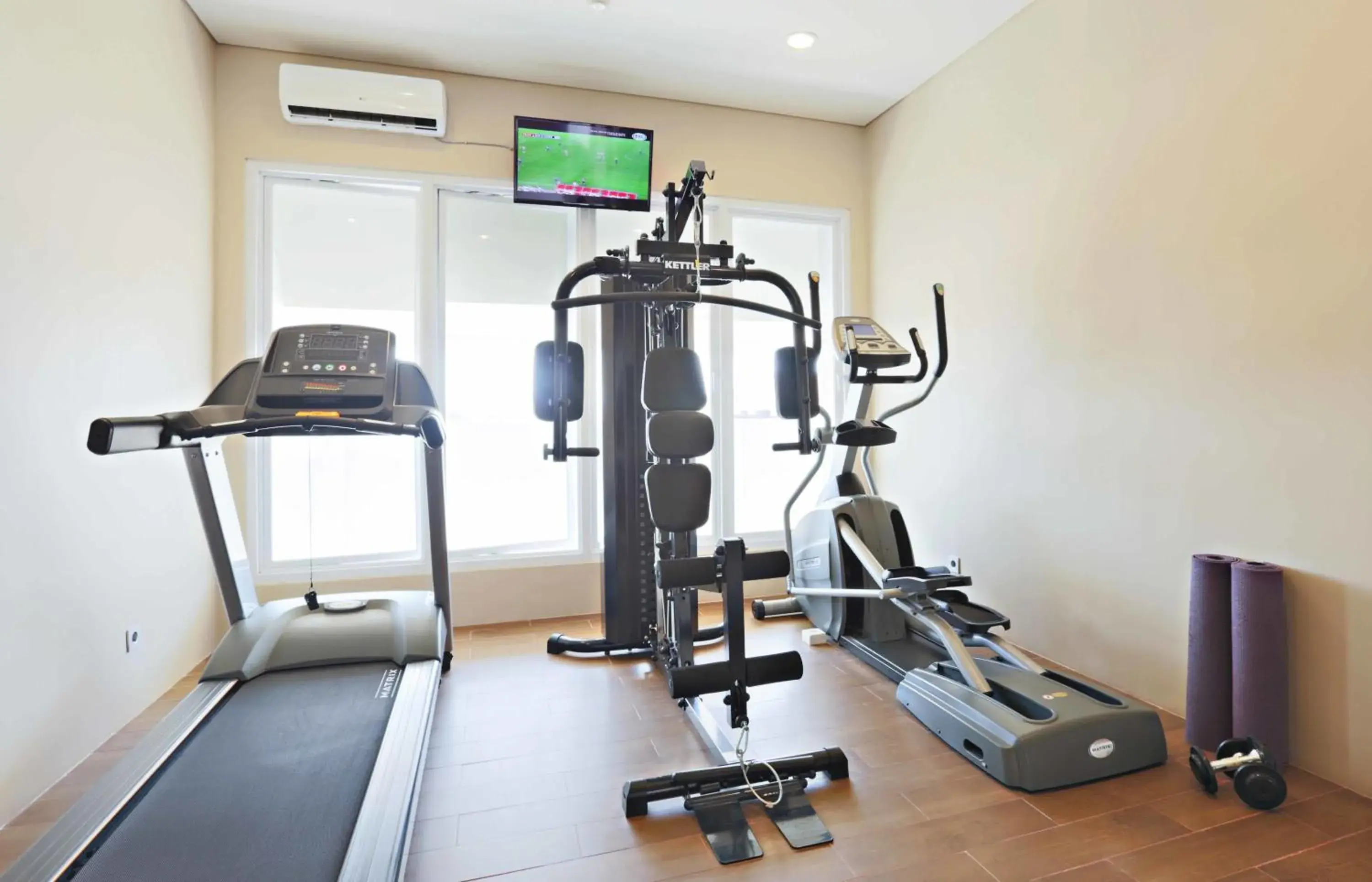 Fitness centre/facilities in Euphoria Hotel Fitness centre/facilities in Euphoria Hotel