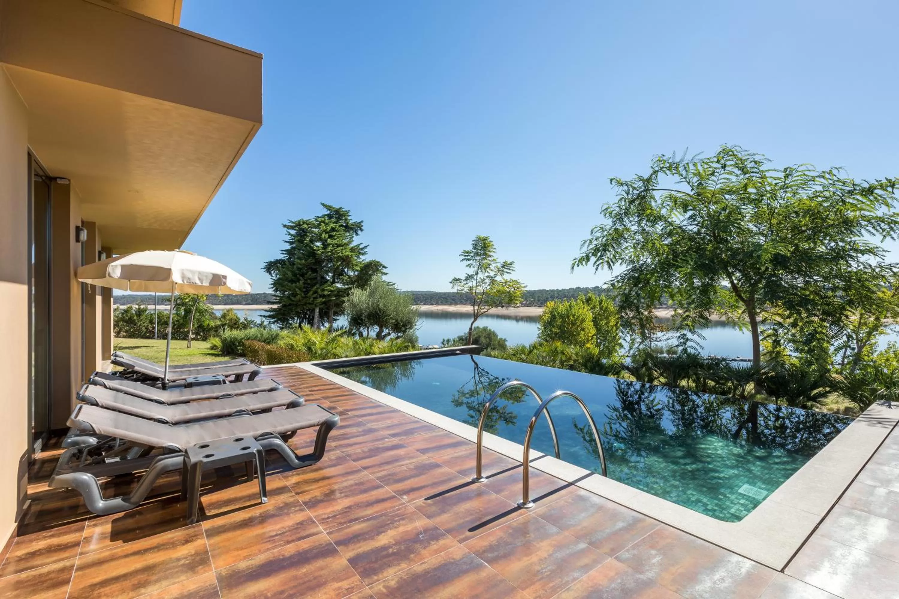 Patio in AP Lago Montargil - Conference & SPA