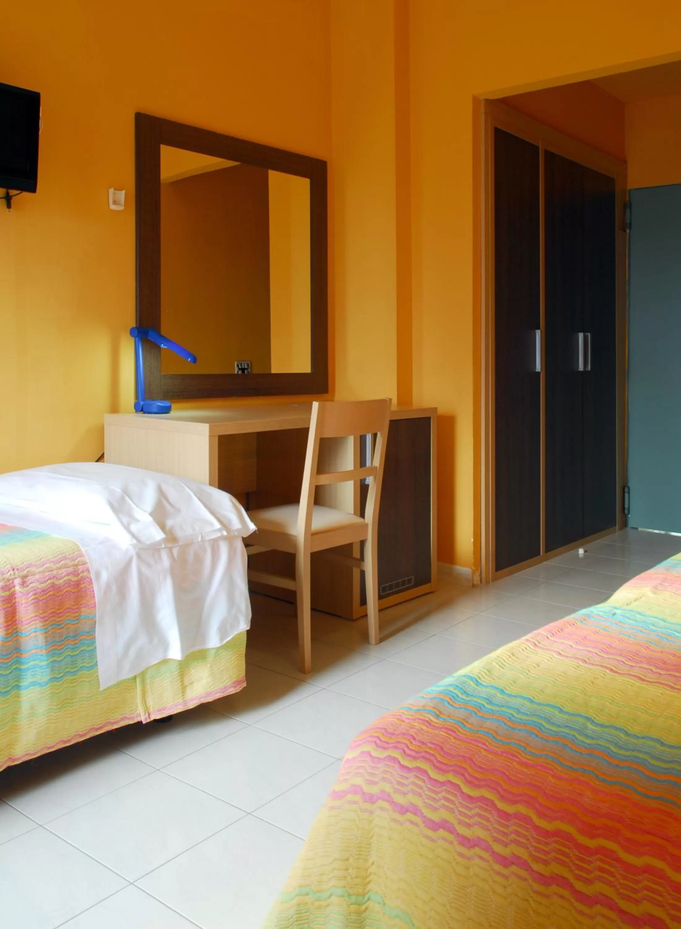 Bed in Hotel Michelangelo