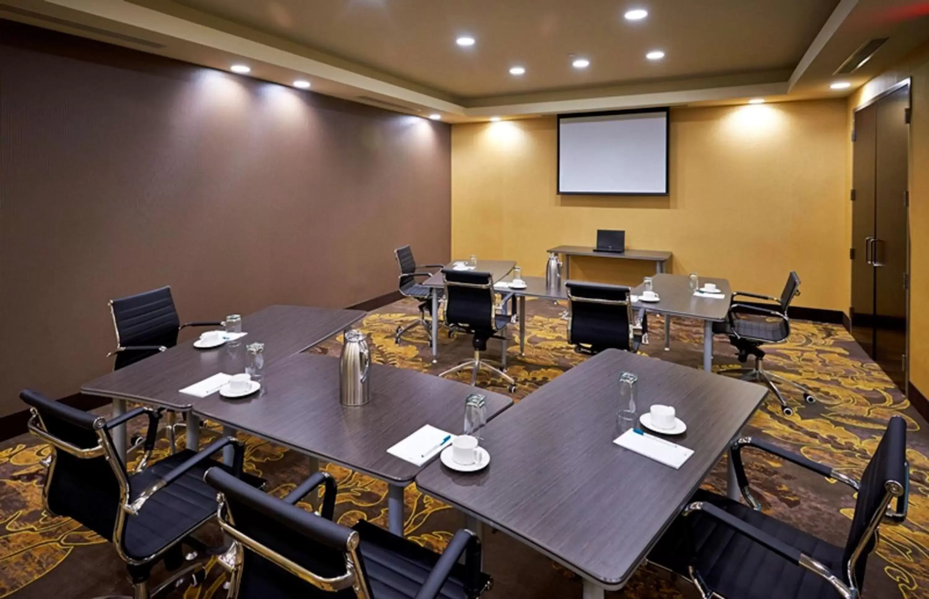 Meeting/conference room, Business Area/Conference Room in Homewood Suites by Hilton Hamilton