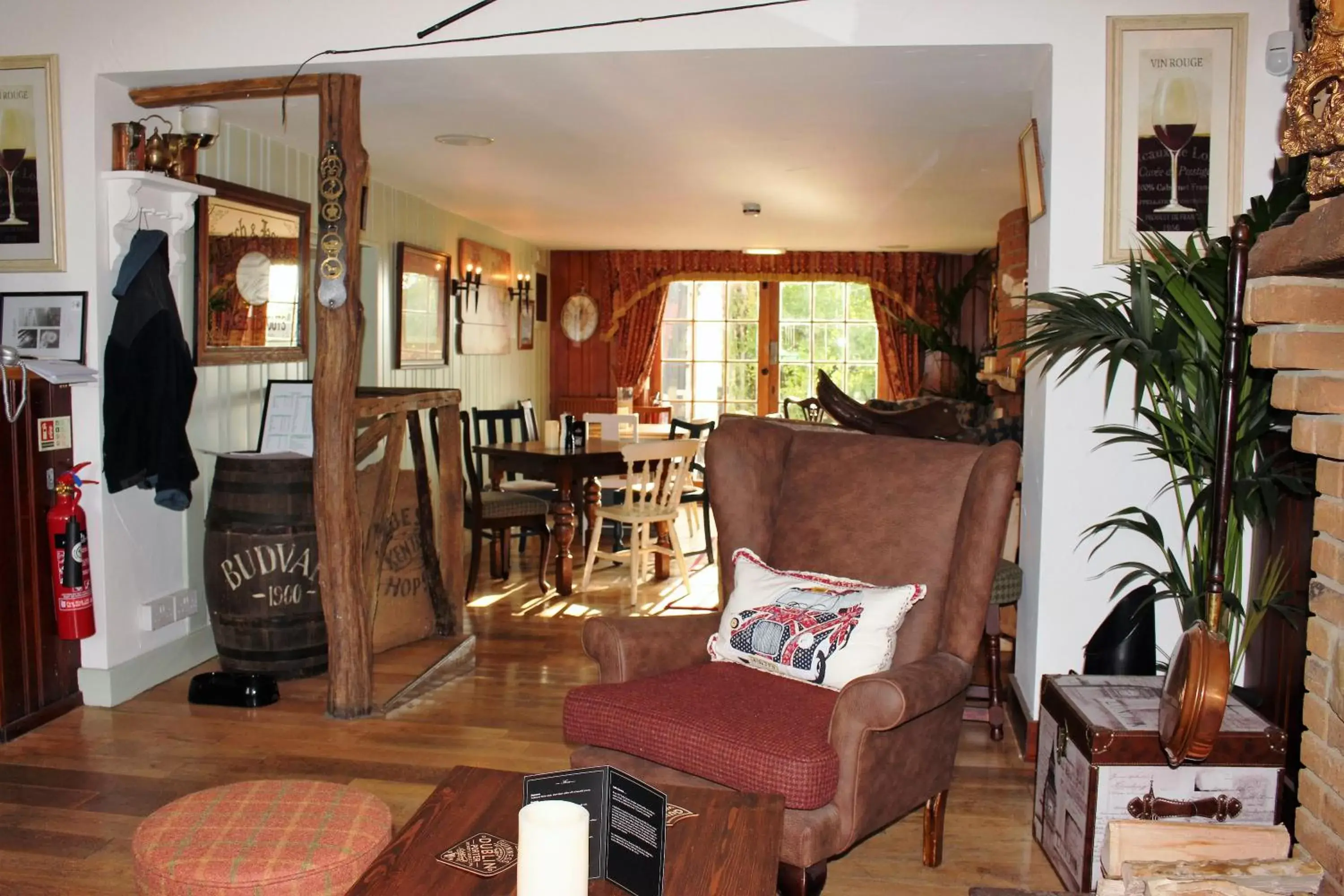 Lounge or bar, Seating Area in The Coach and Horses