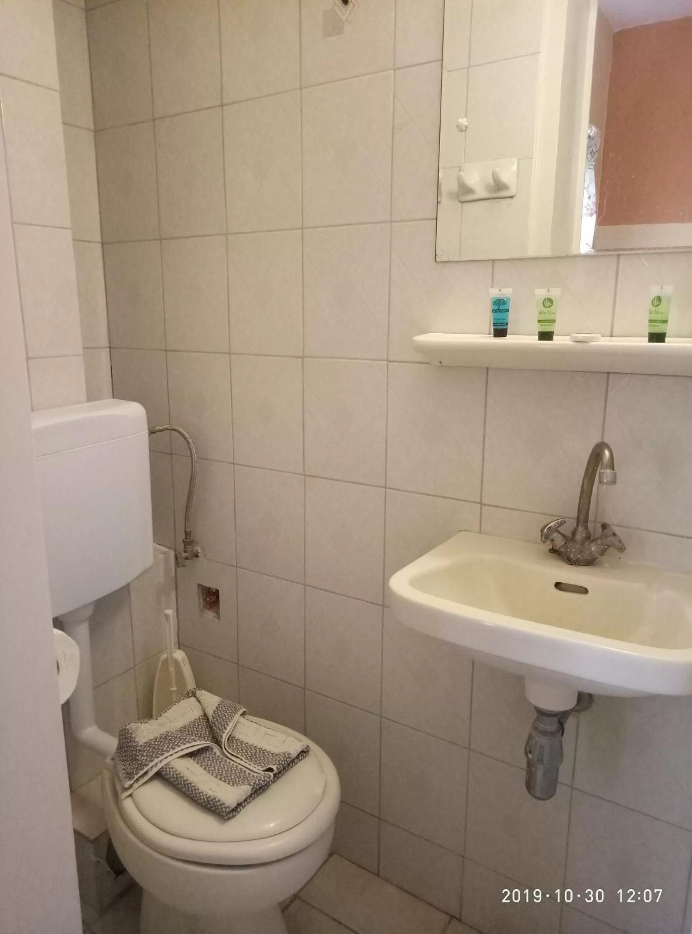 Bathroom in Sofia Rooms