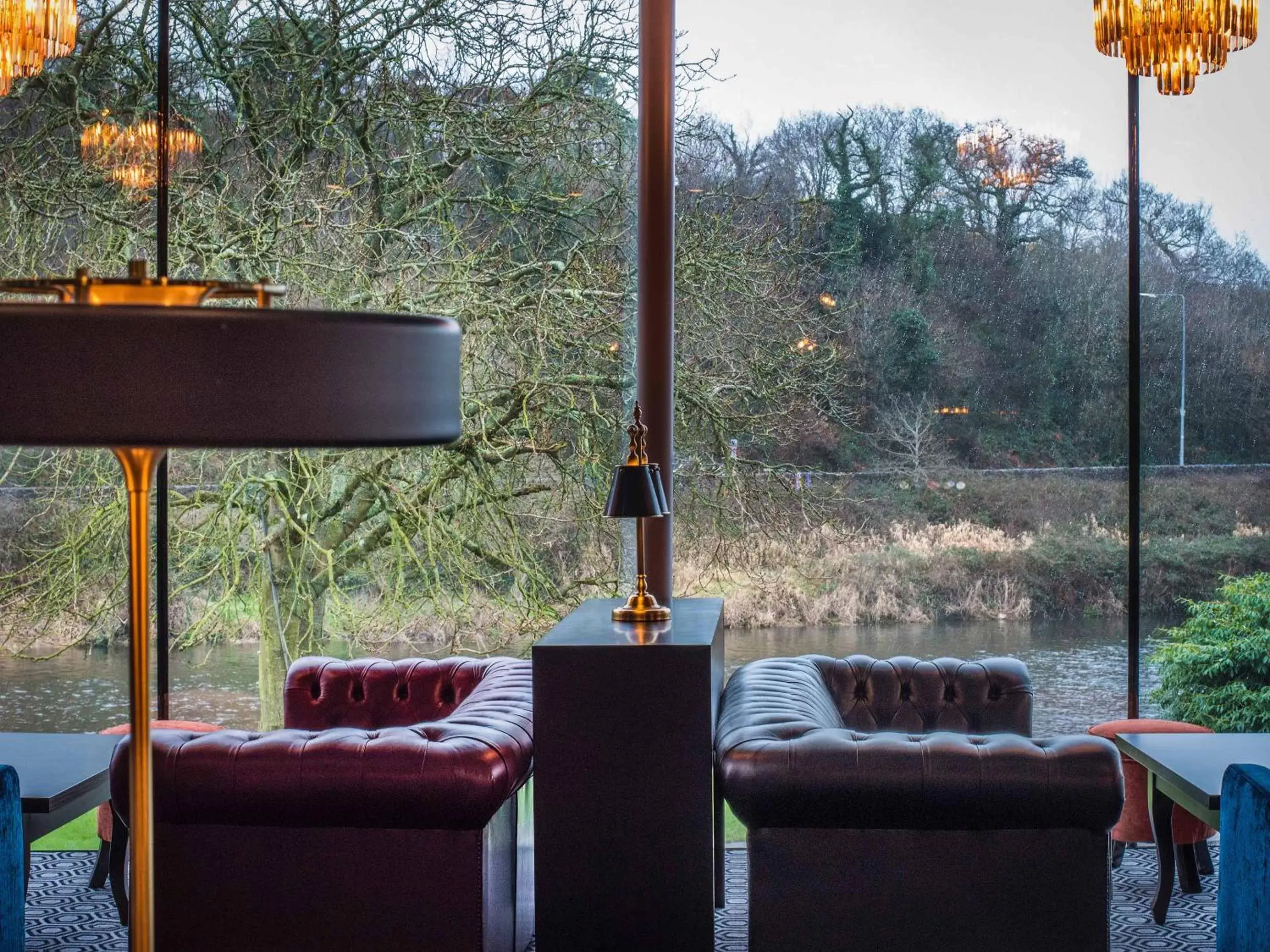 Lounge or bar in The Riverside Park Hotel Lounge or bar in The Riverside Park Hotel