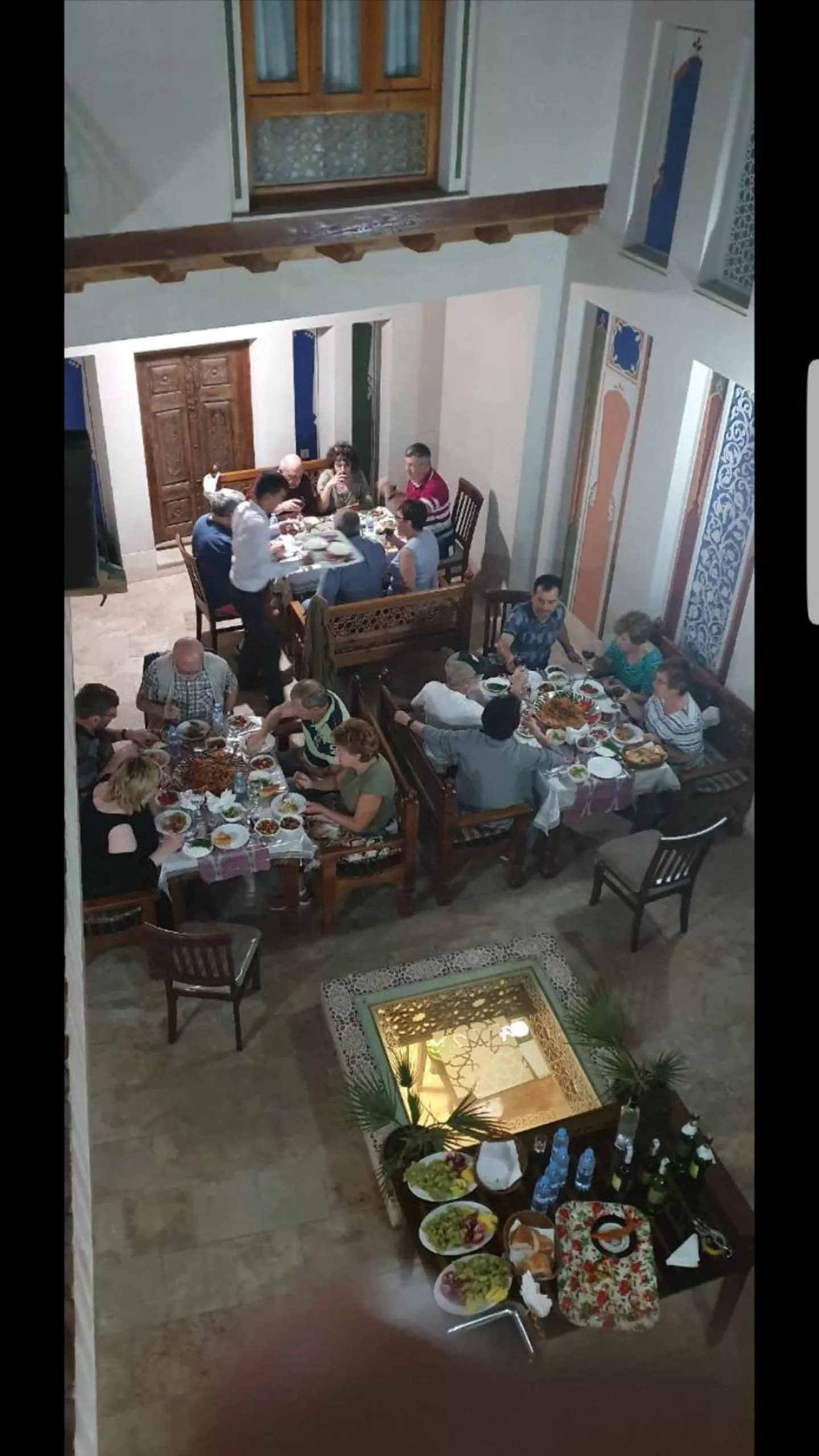 Food and drinks in Old House Hotel