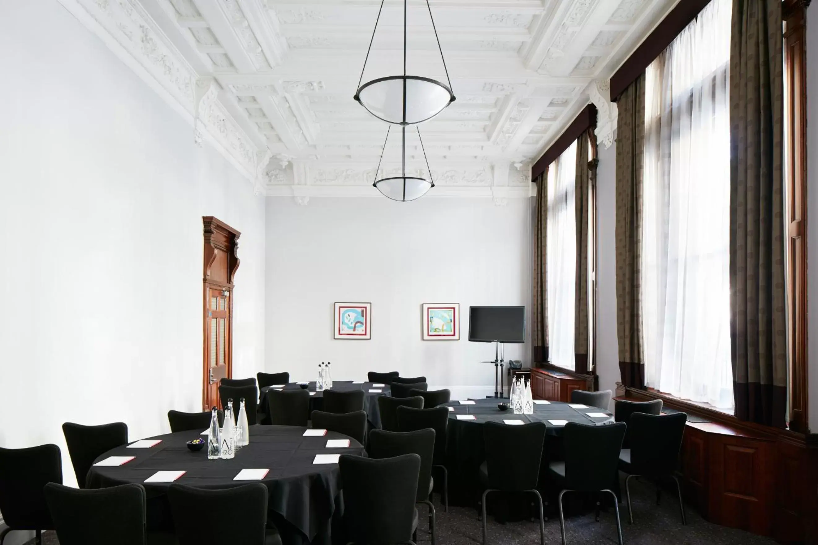 Meeting/conference room, Restaurant/Places to Eat in The Grand at Trafalgar Square