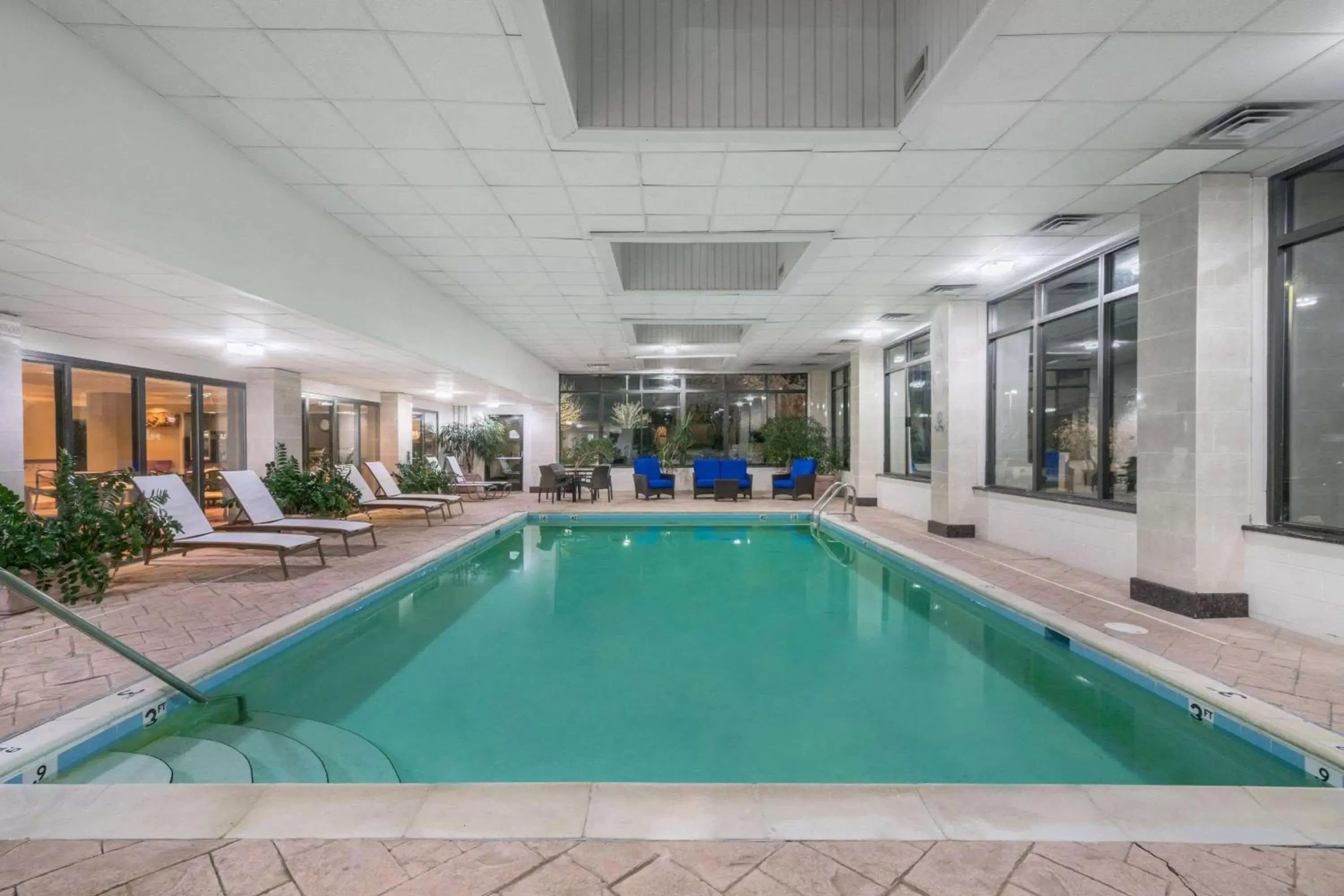 On site, Swimming Pool in Wingate by Wyndham (Lexington, VA)