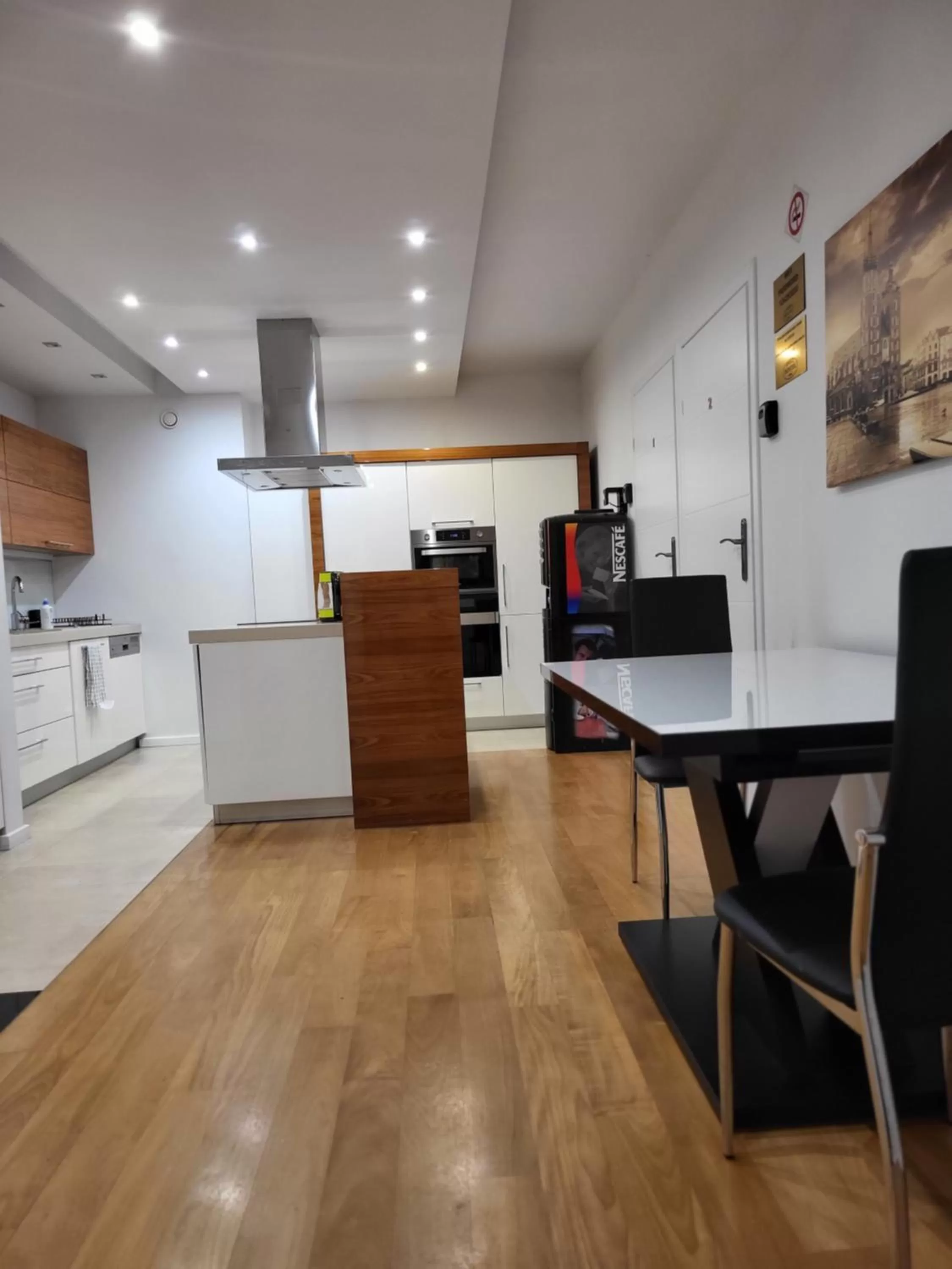 Kitchen or kitchenette in Amber Hostel Szlak