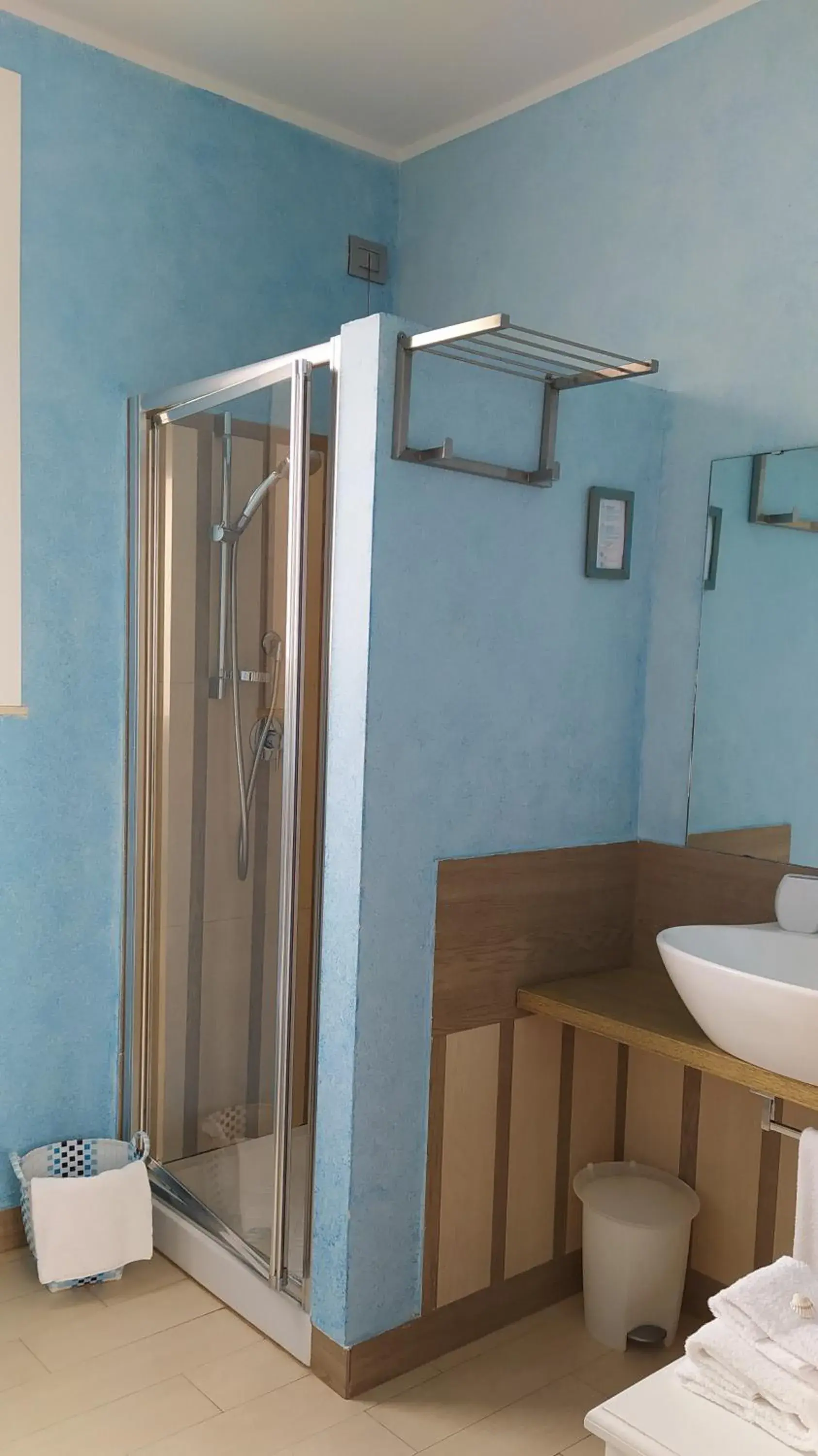 Bathroom in Hotel La Villa Del Mare