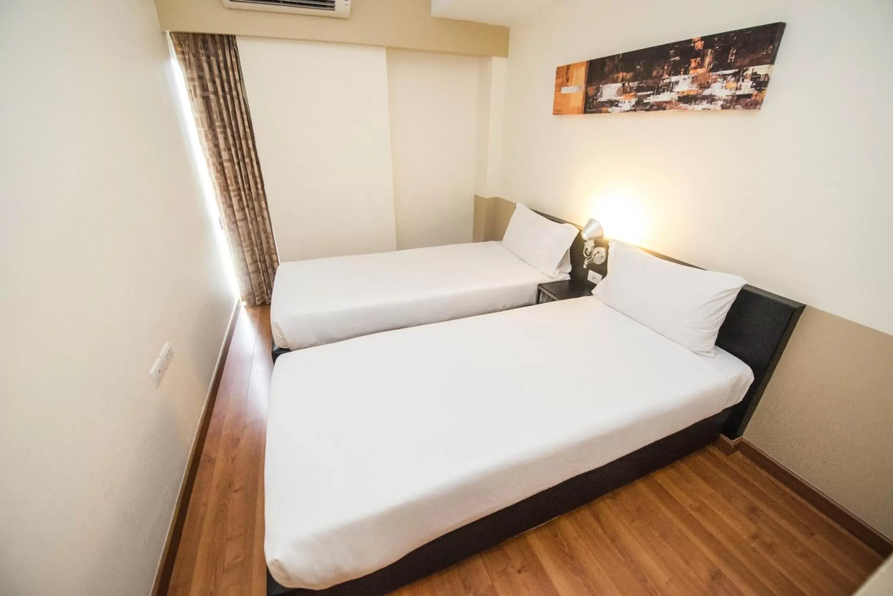 Photo of the whole room, Bed in Citadines Sukhumvit 8 Bangkok - SHA Extra Plus Certified