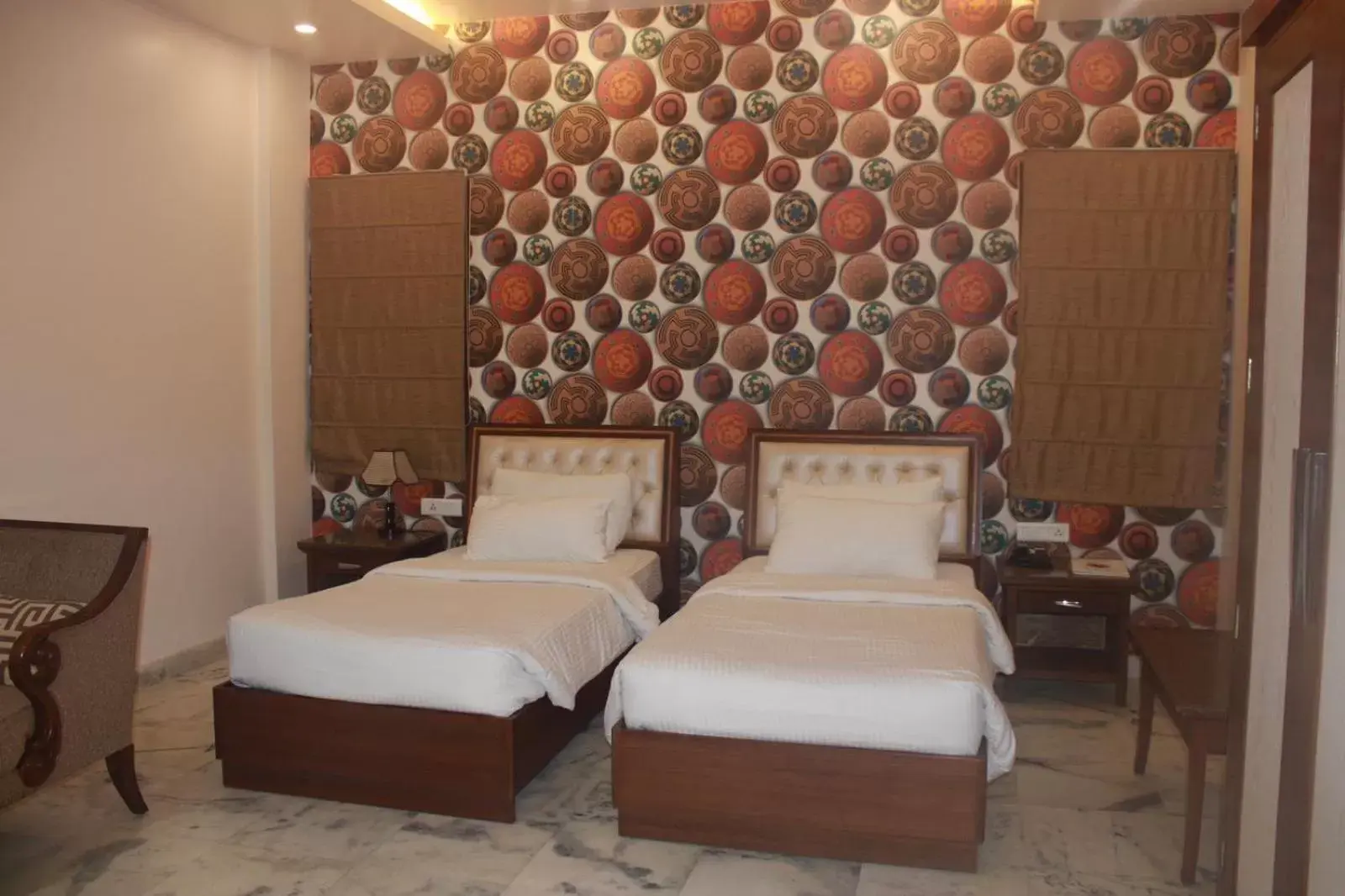 Bedroom, Bed in Hotel Leela Grande