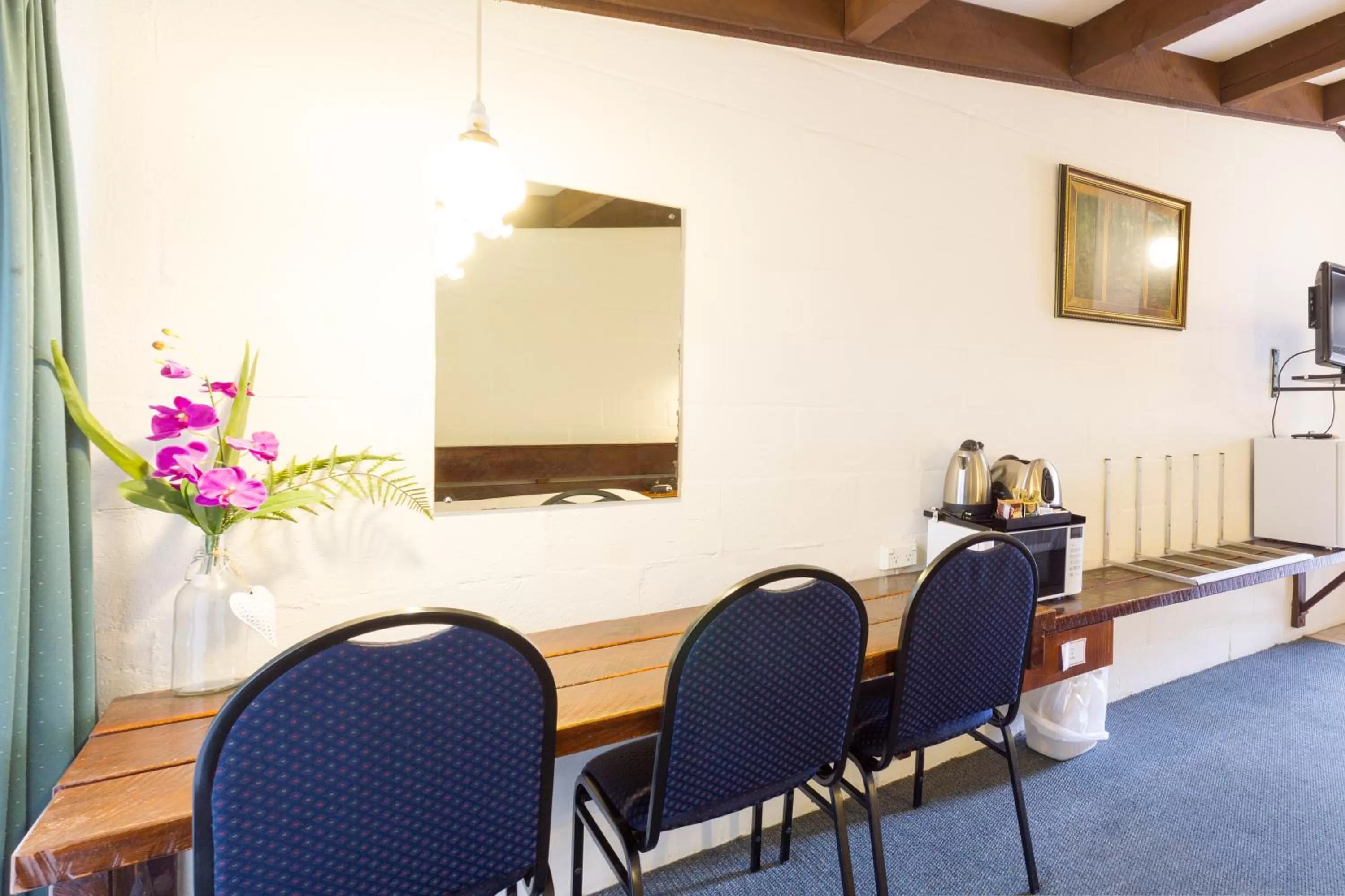 Dining area in Blackheath Motor Inn