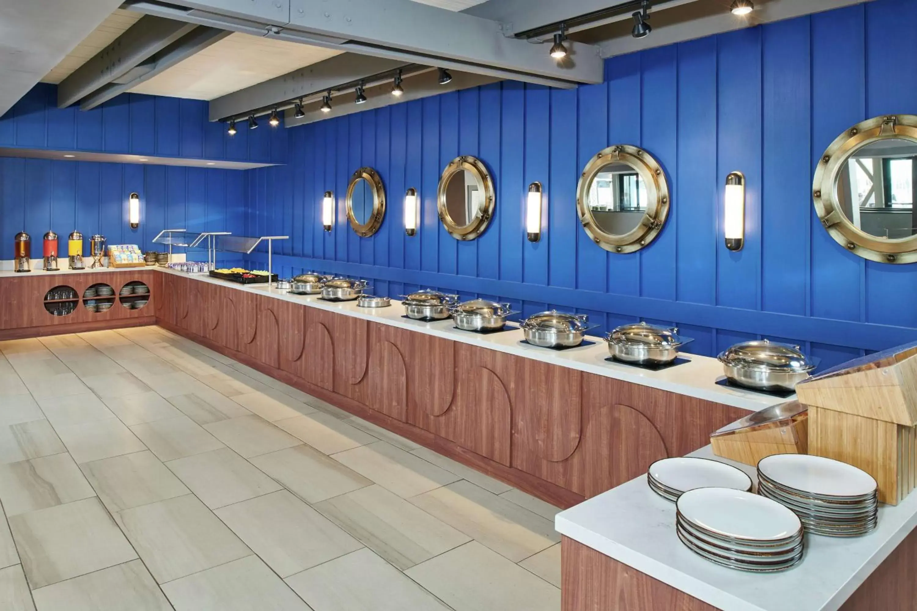 Dining area, Restaurant/Places to Eat in DoubleTree by Hilton Hotel Berkeley Marina