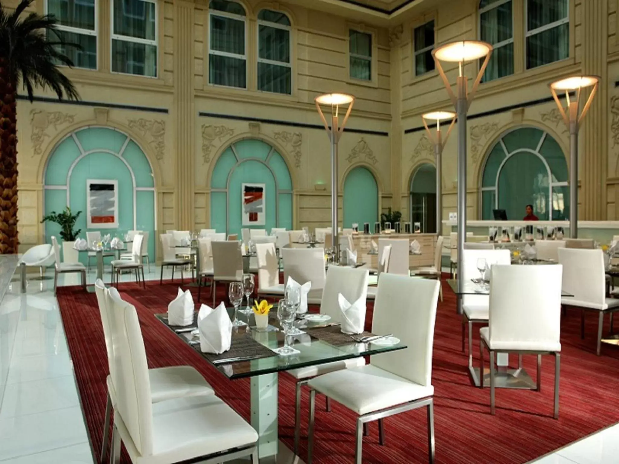 Restaurant/Places to Eat in Villa Rotana - Dubai