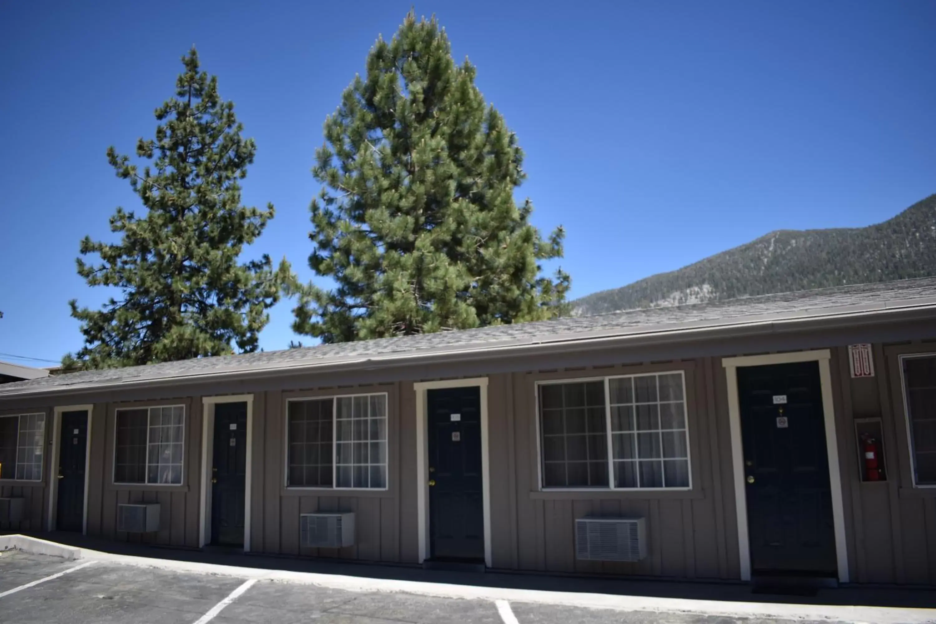 Property Building in Black Jack Inn