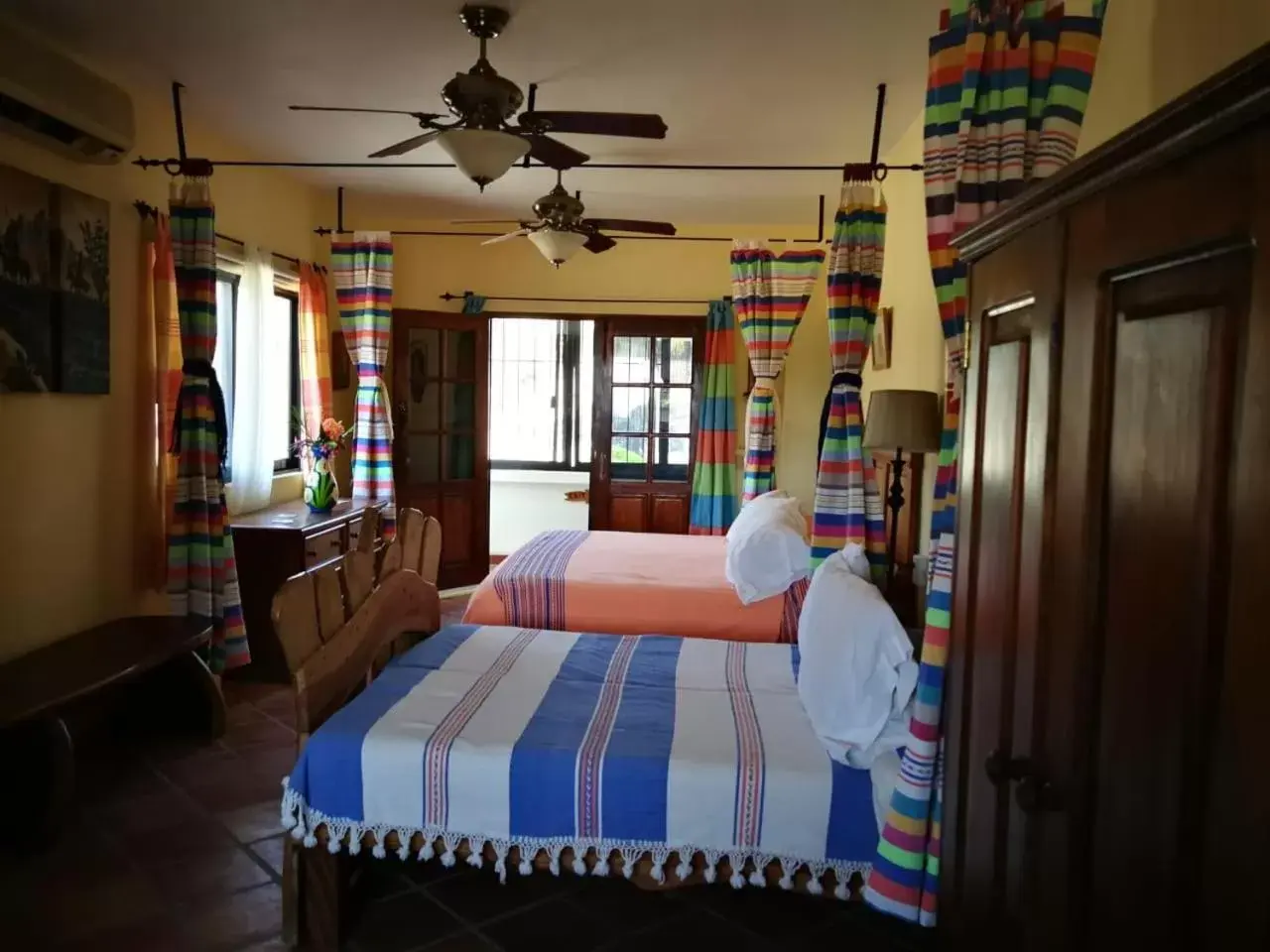 Photo of the whole room, Bed in Hotel Casamar Suites Photo of the whole room, Bed in Hotel Casamar Suites