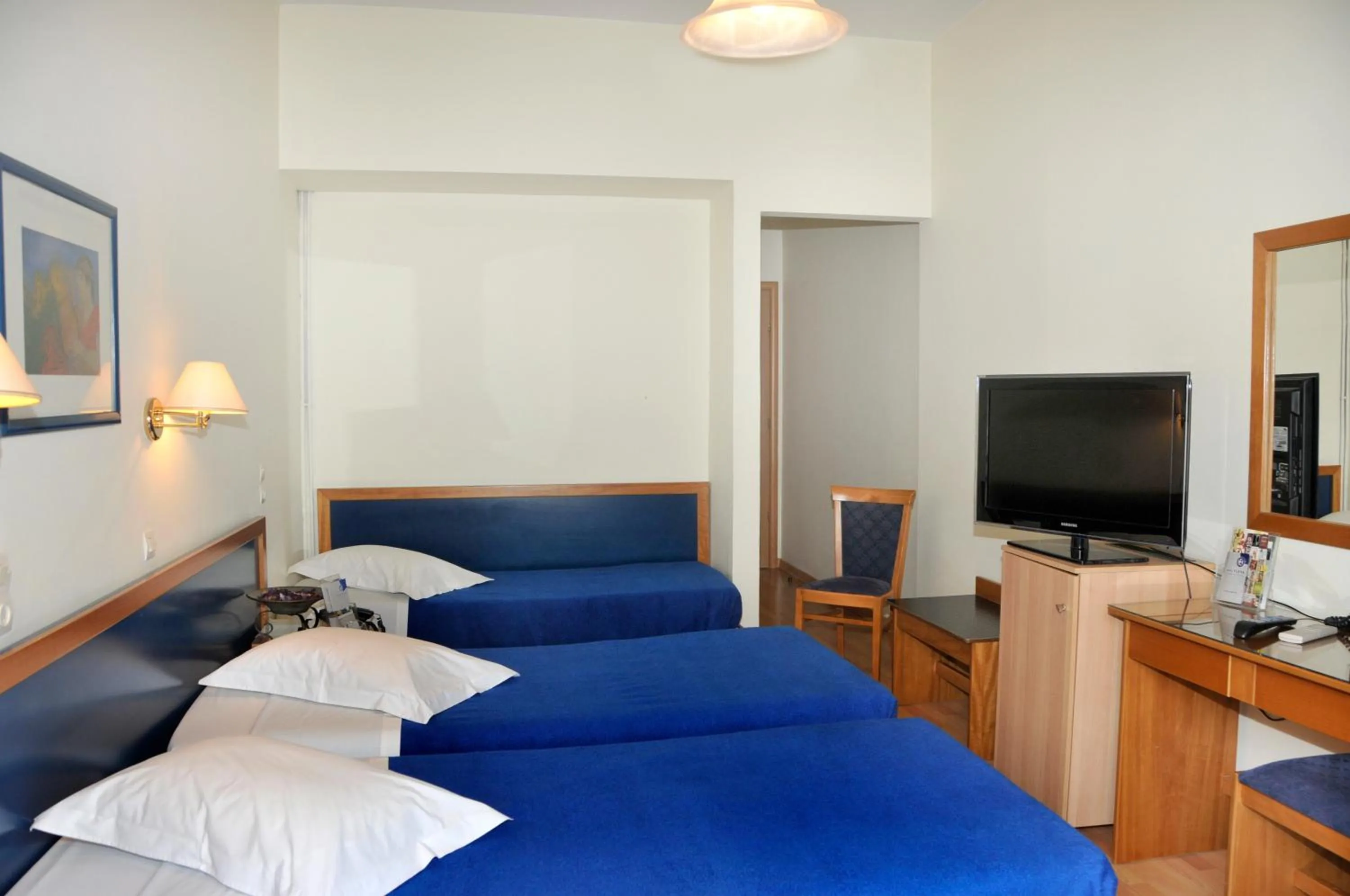 Photo of the whole room, Bed in Hotel Elena