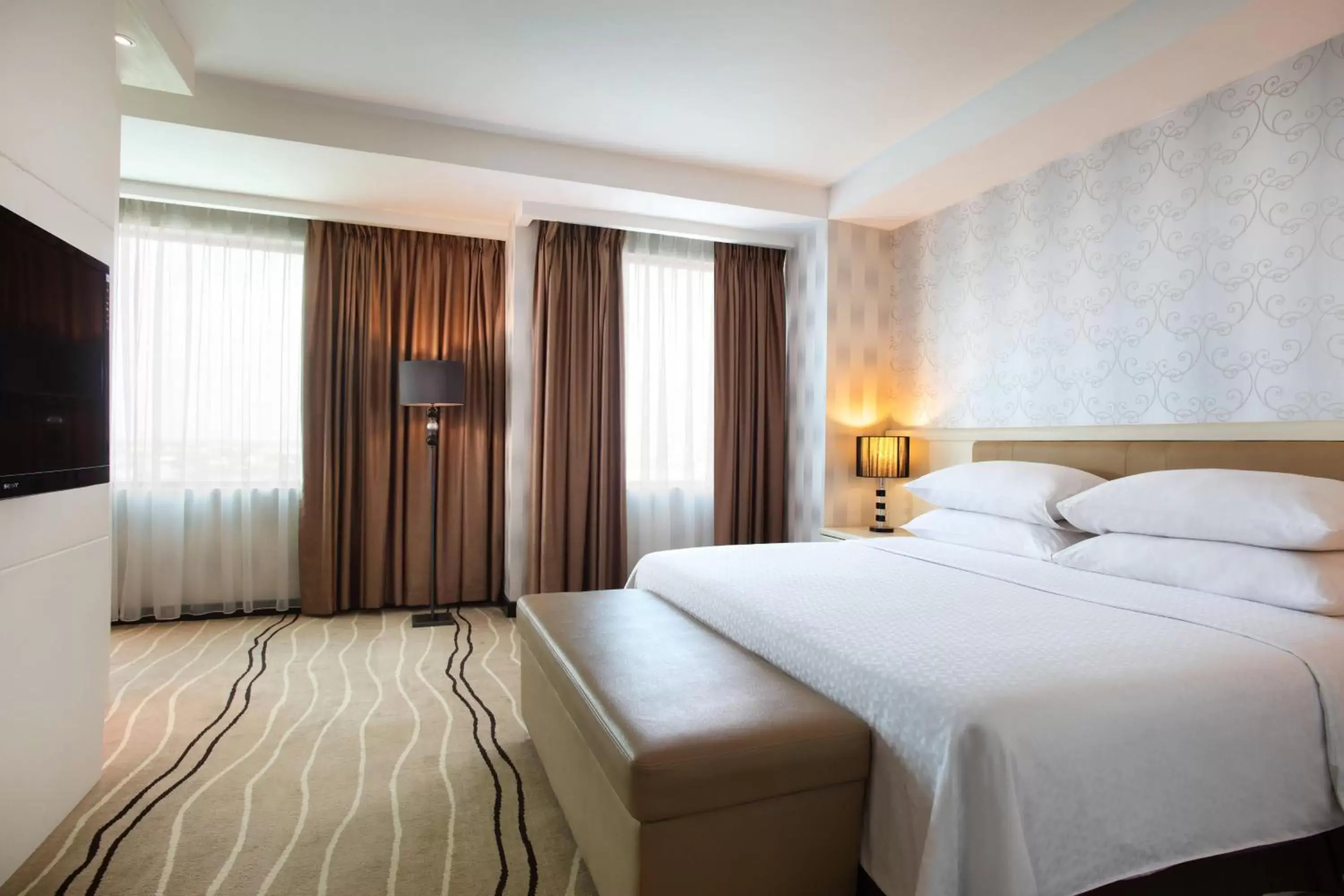 Bedroom, Bed in Four Points by Sheraton Medan