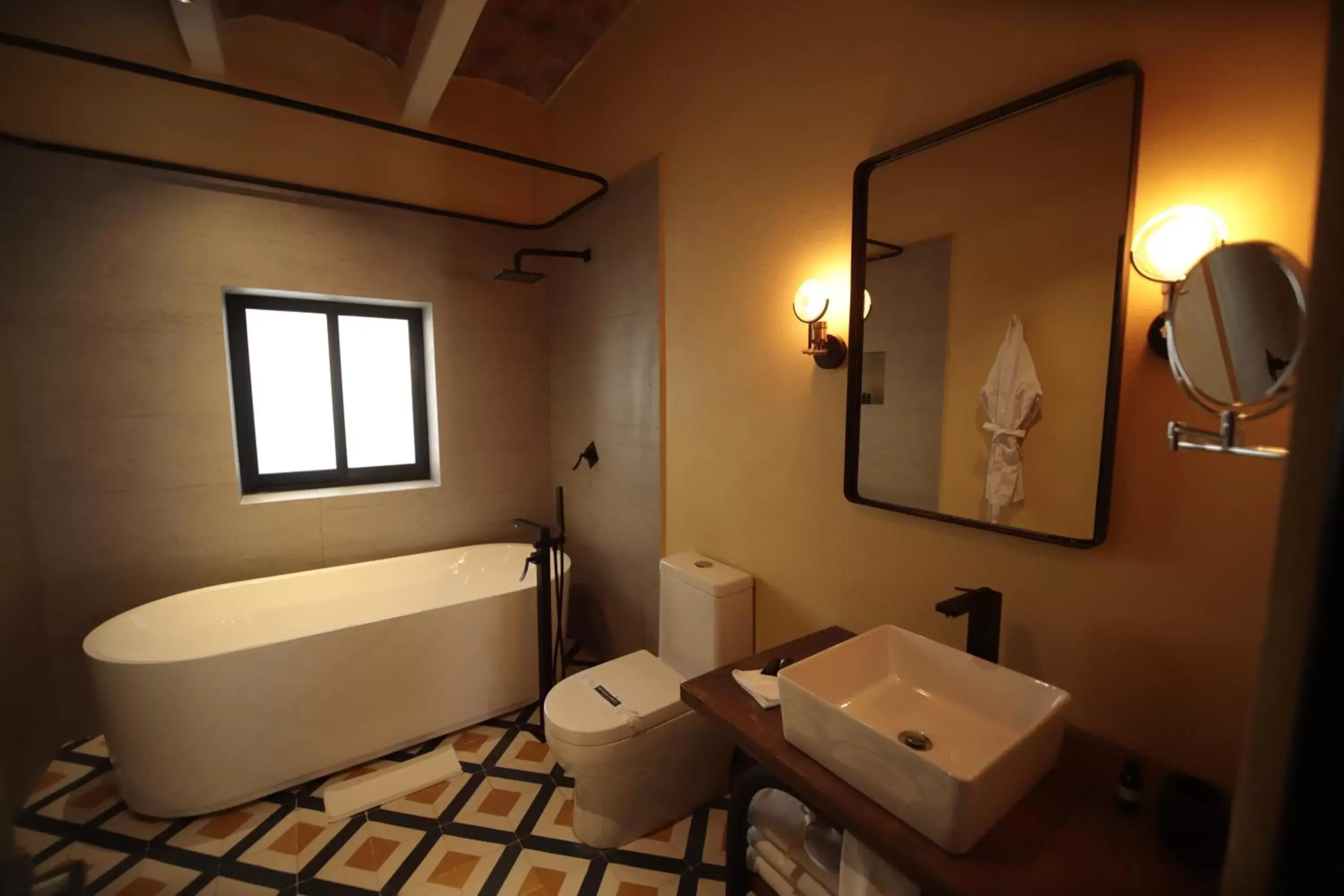 Bathroom in Antigua Trece Hotel Fusión