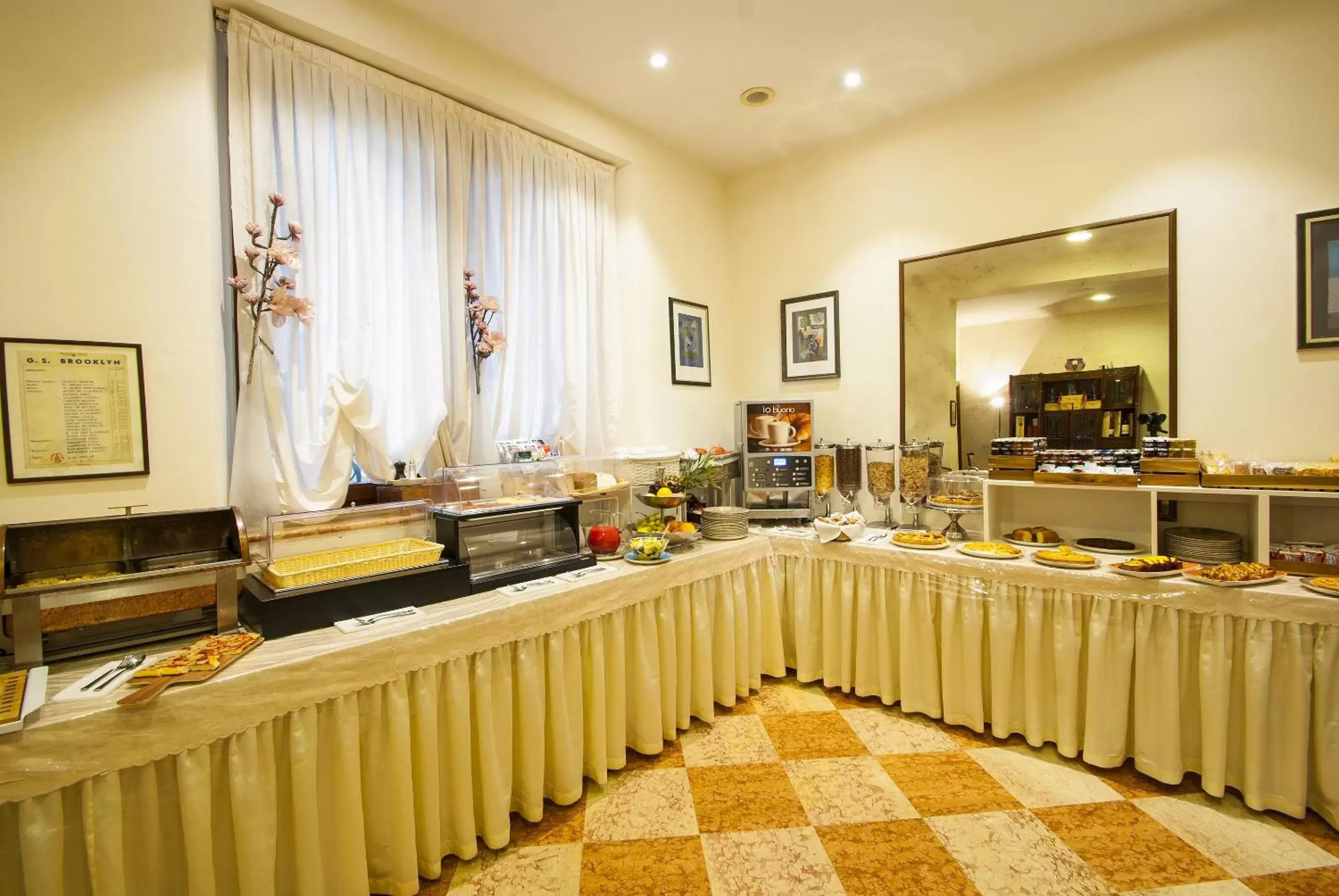 Breakfast, Restaurant/Places to Eat in Alla Rocca Hotel Conference & Restaurant