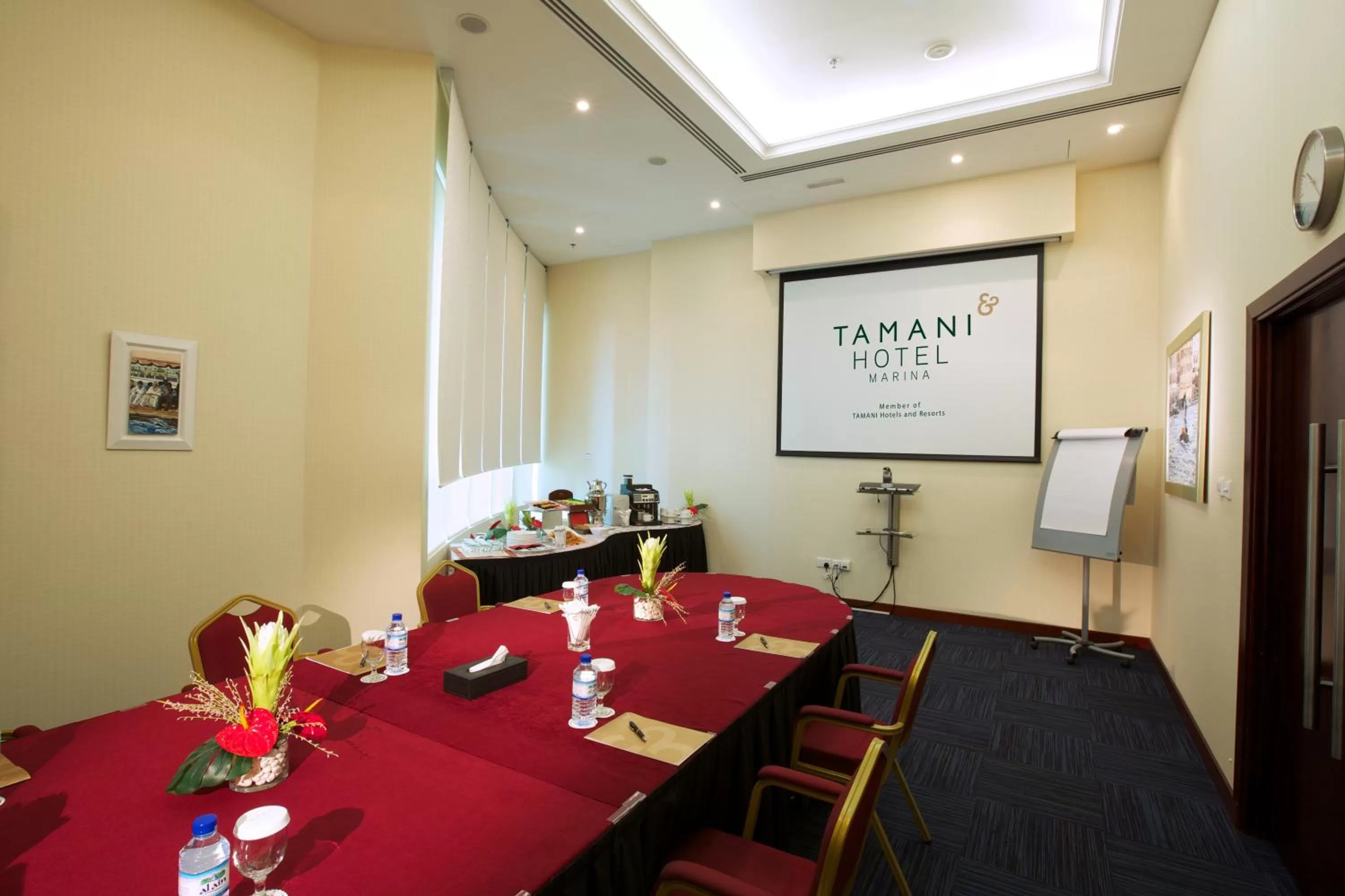 Business facilities in Tamani Marina Hotel & Apartments
