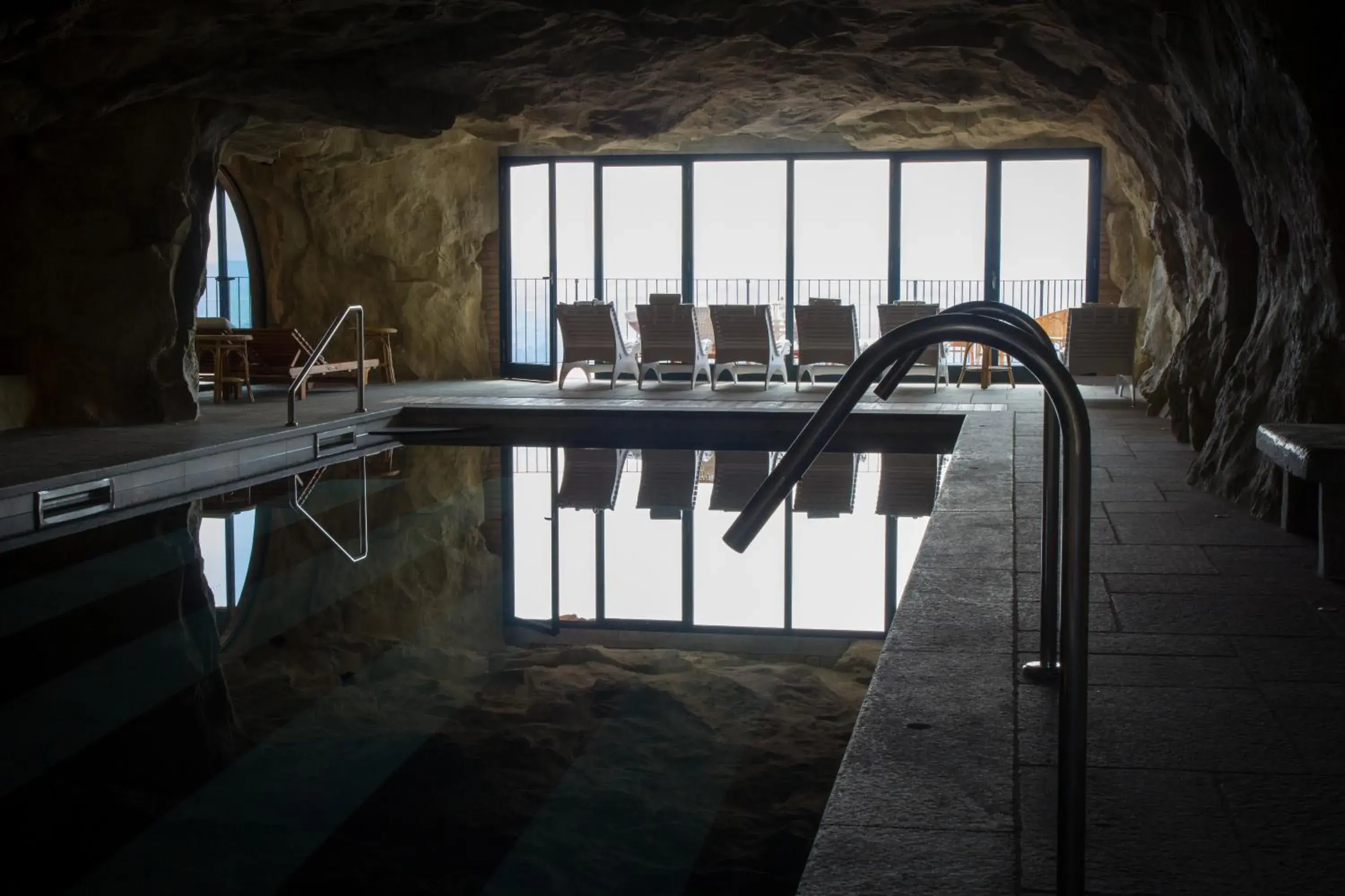 Hot Tub, Swimming Pool in Castello di Guarene