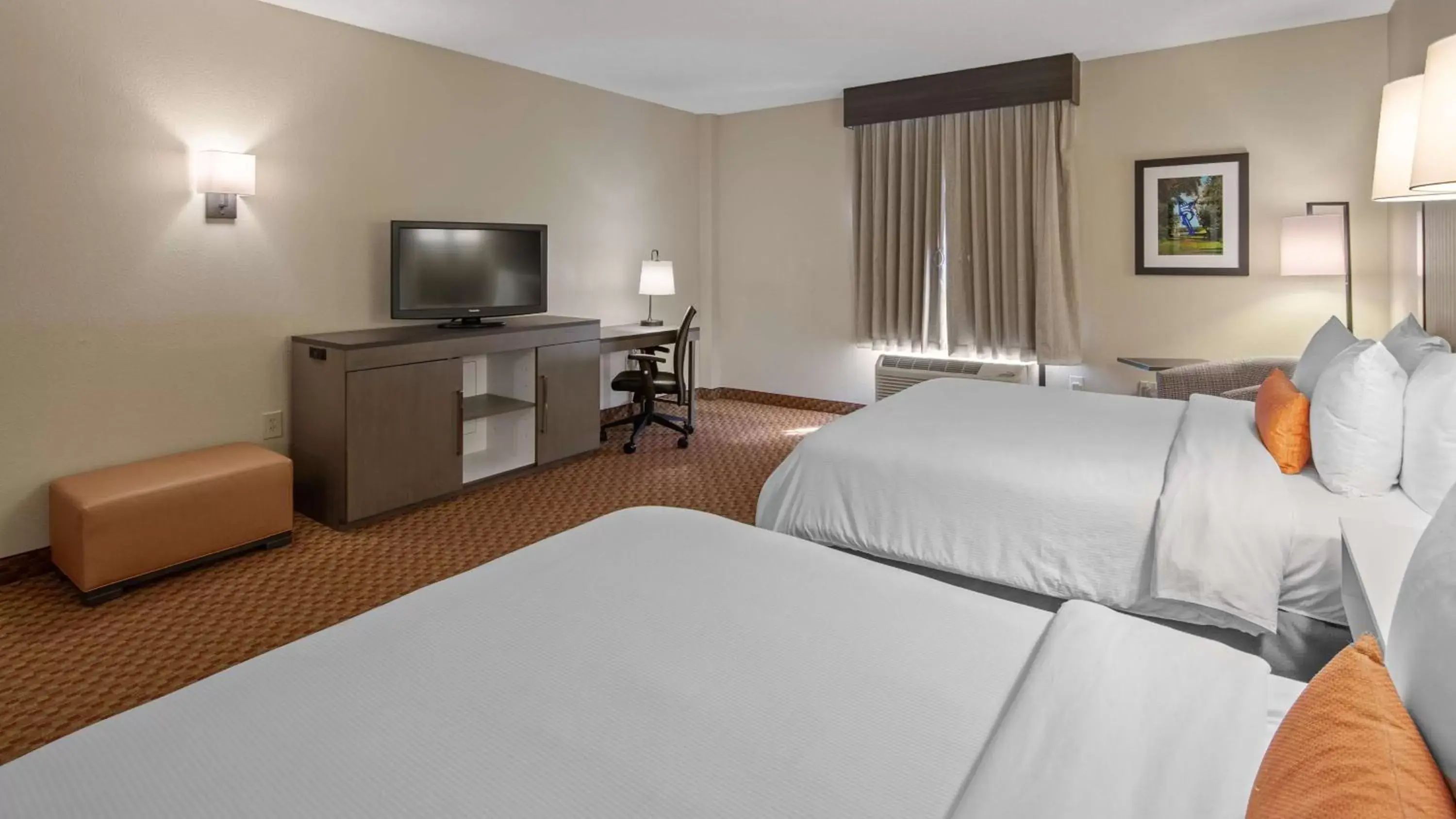Queen Room with Two Queen Beds and Roll-In Shower - Disability Access/Non-Smoking in Best Western Plus Kendall Hotel & Suites