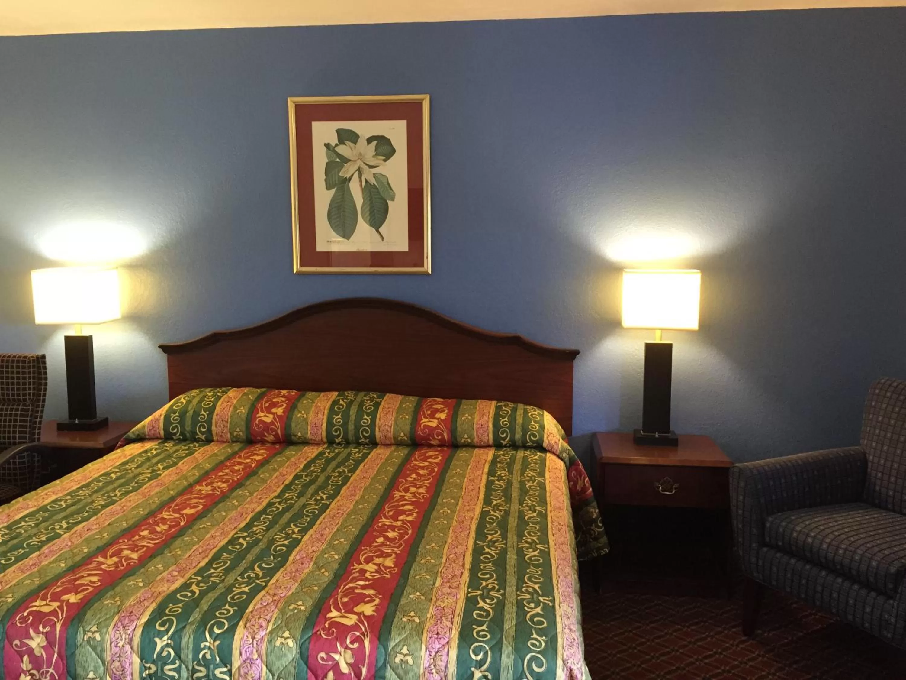 Bed in Hacienda Motel