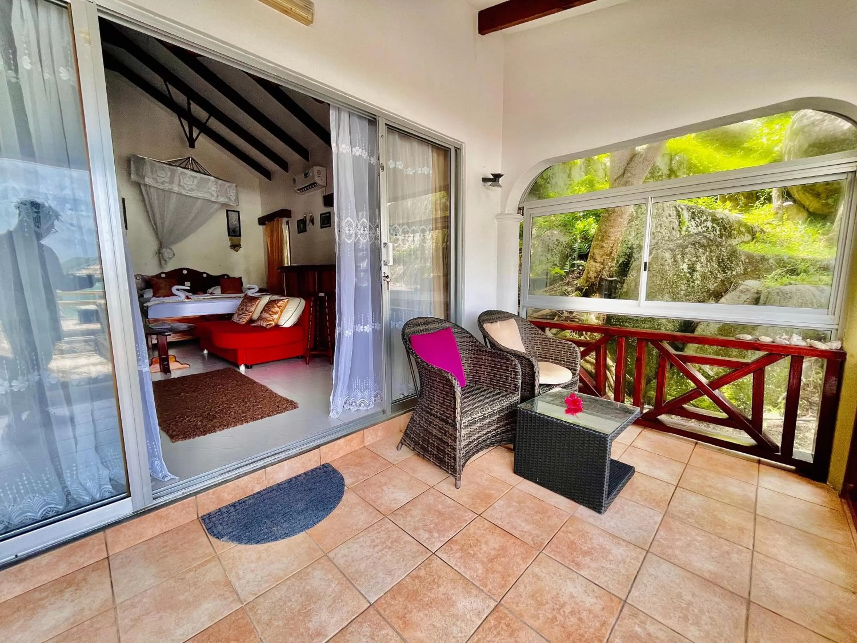 Balcony/Terrace, Bed in Villa Chez Batista