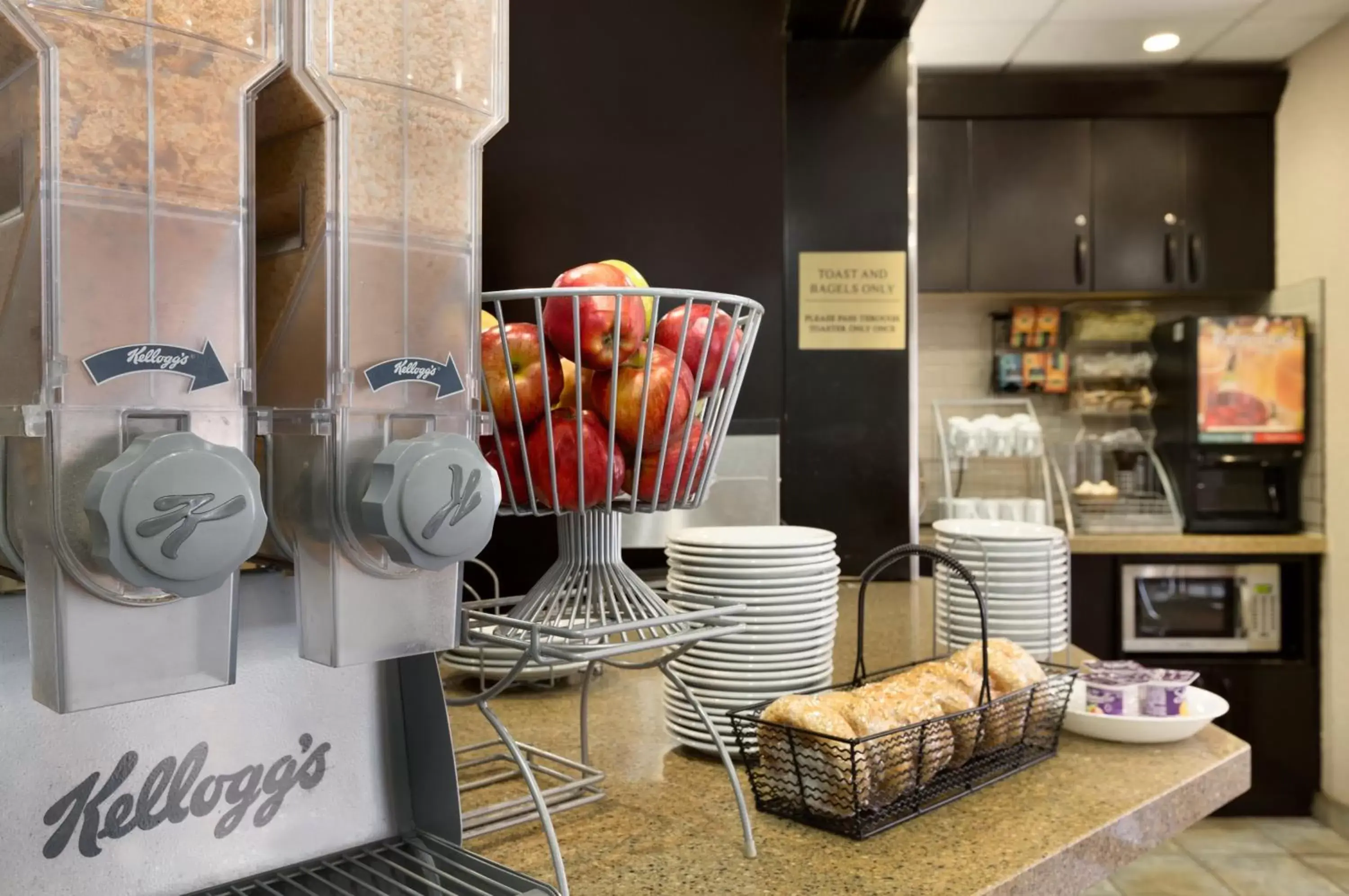 Restaurant/places to eat in Super 8 by Wyndham Calgary Shawnessy Area Restaurant/places to eat in Super 8 by Wyndham Calgary Shawnessy Area