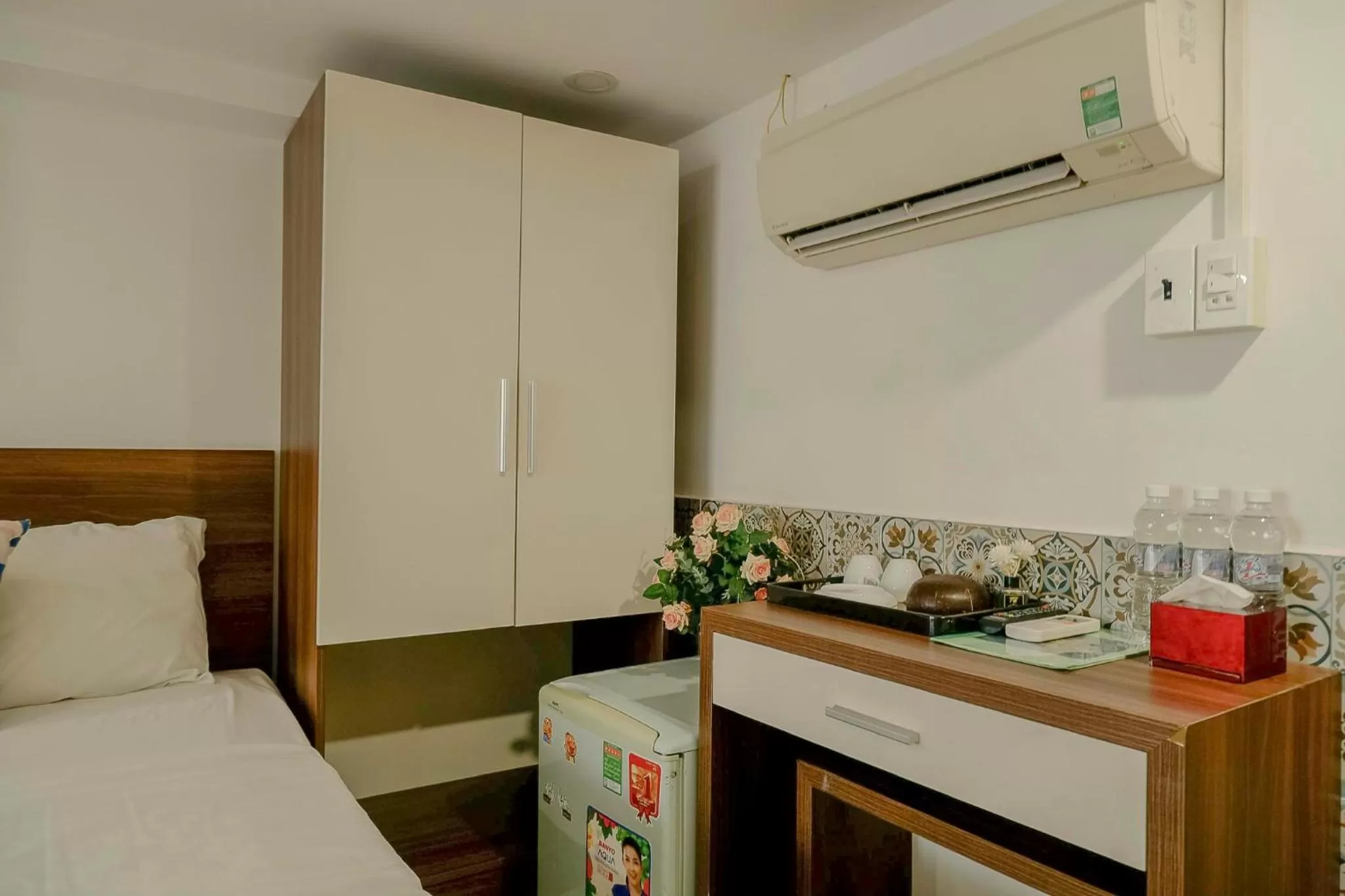 Bed in Galaxy Boutique Sai Gon Central Hotel