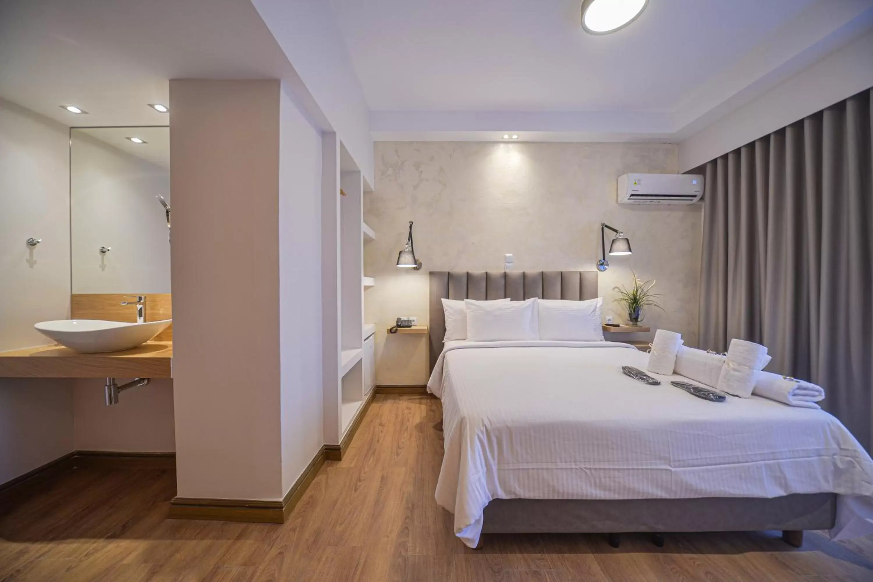 Bedroom, Bed in Anixi Hotel by AP