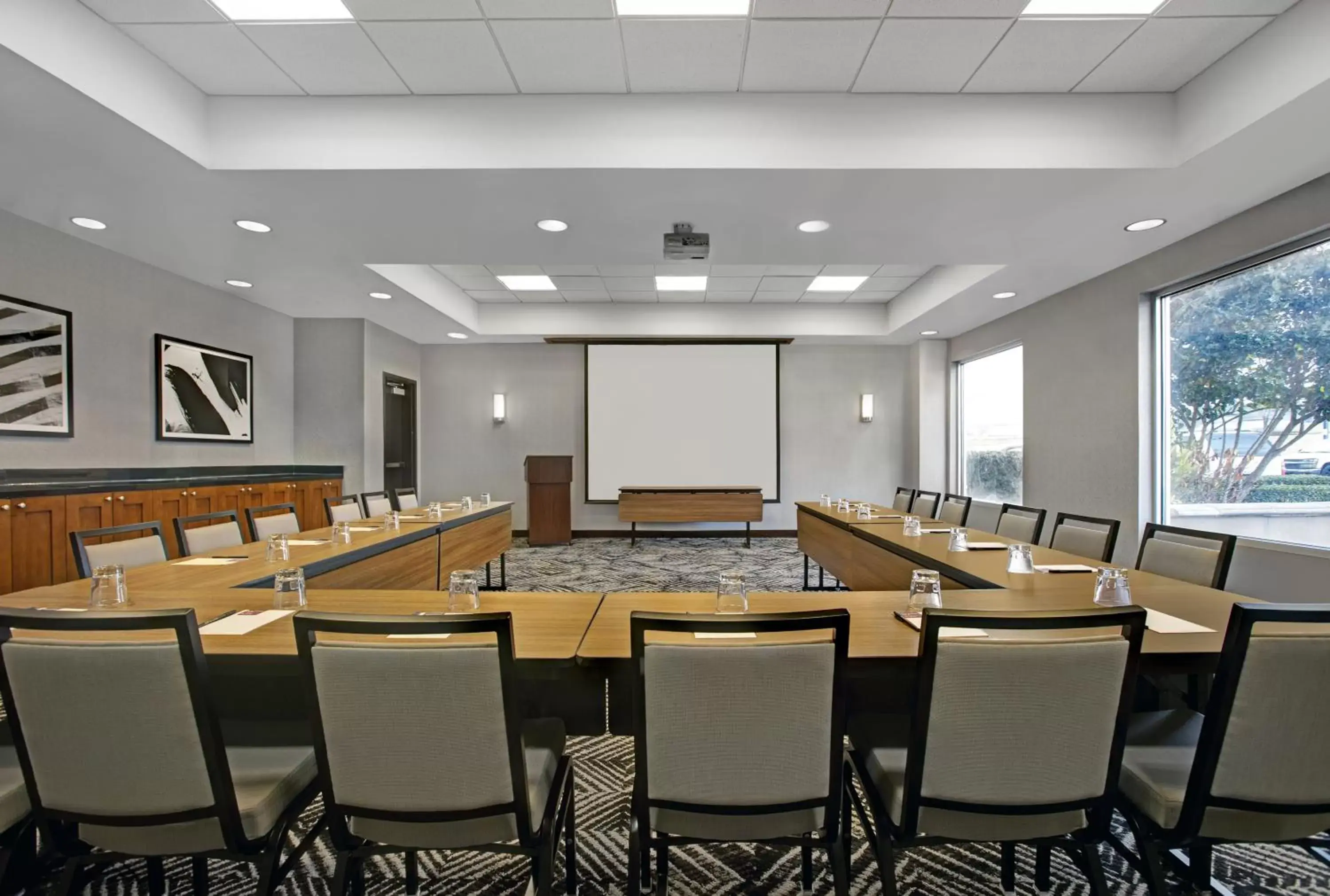 Business facilities in Hyatt Place Jackson Ridgeland