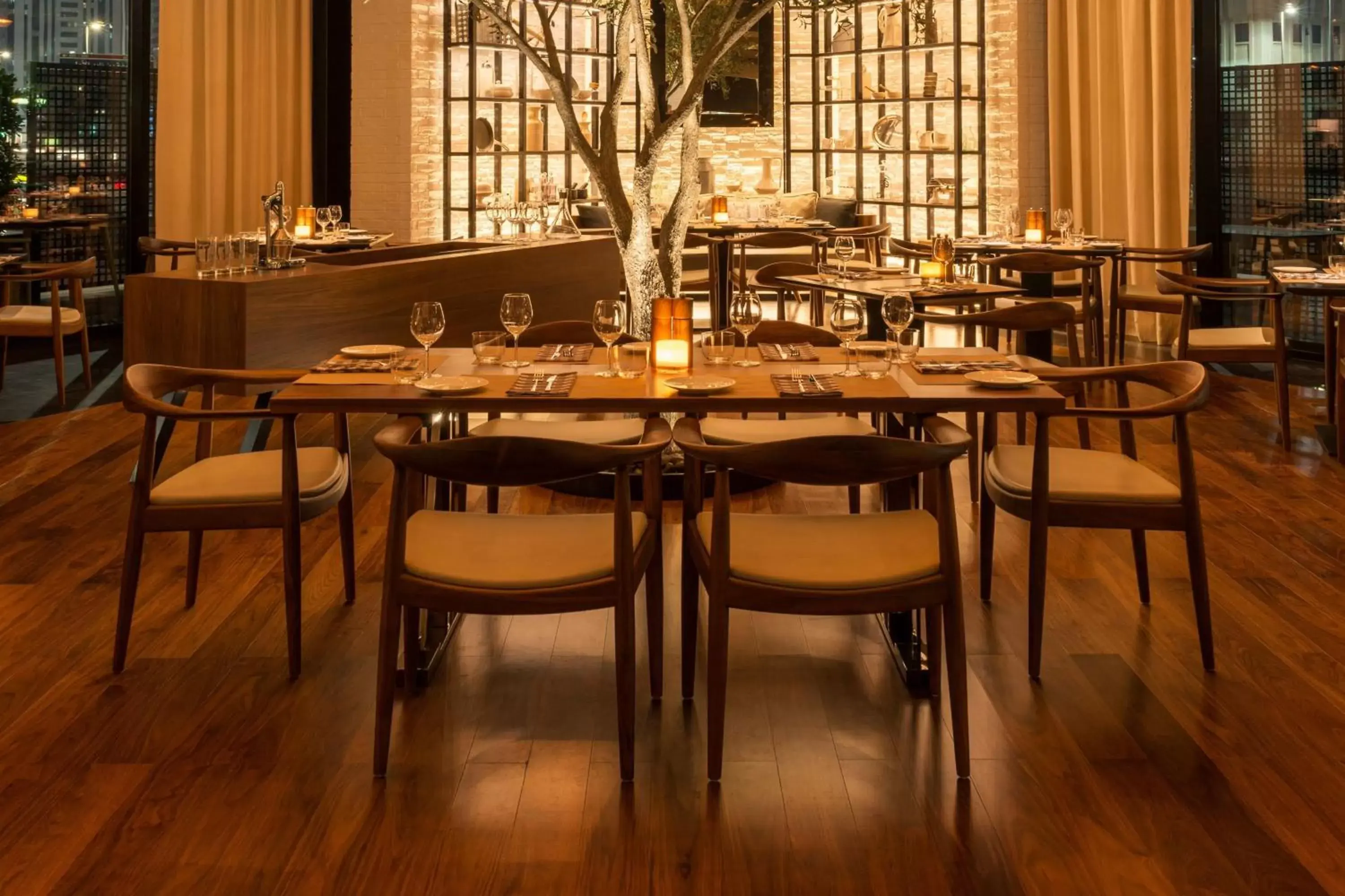 Restaurant/Places to Eat in Le Royal Meridien Abu Dhabi