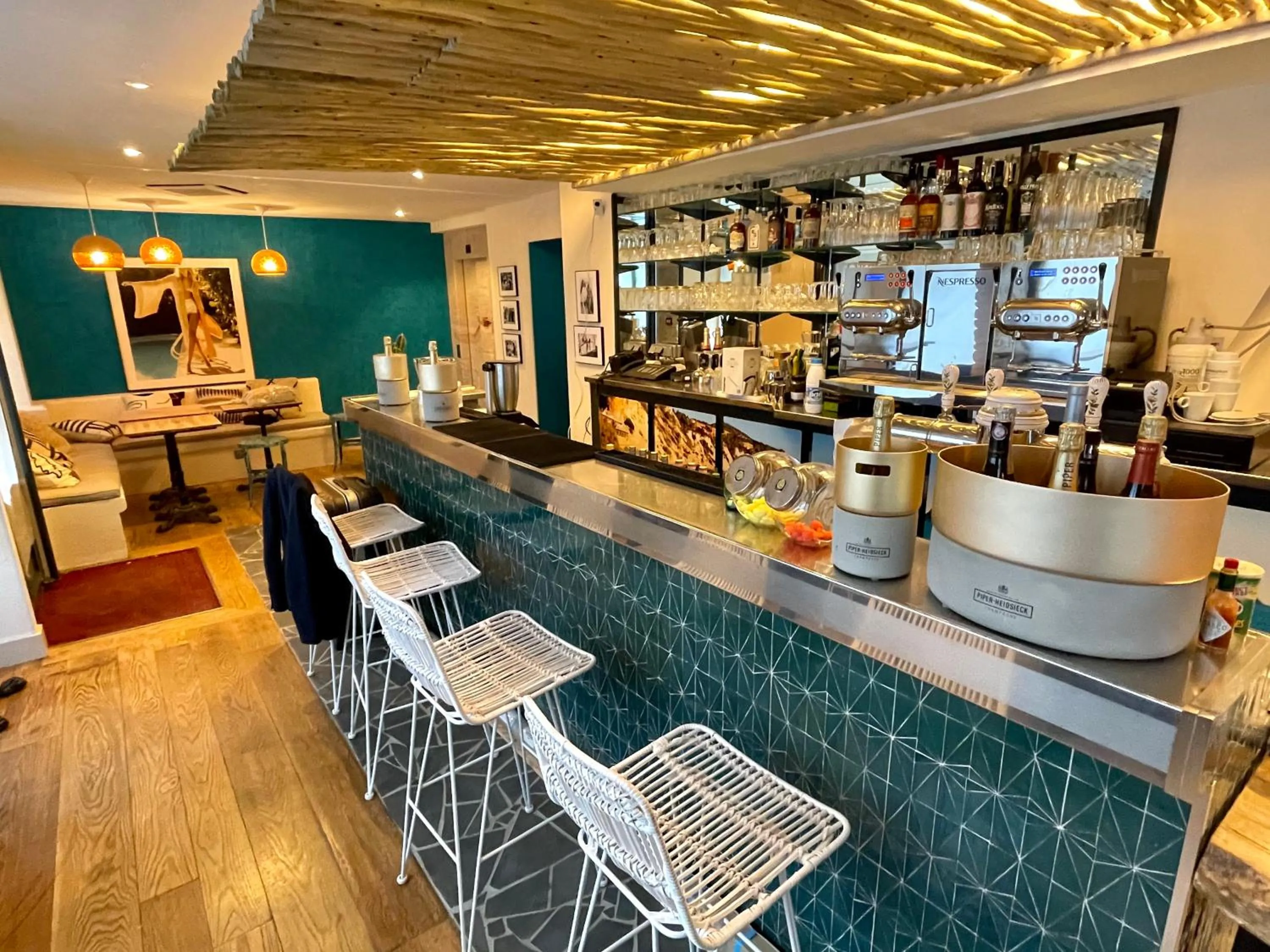 Restaurant/places to eat in La Finca Hôtel & Spa