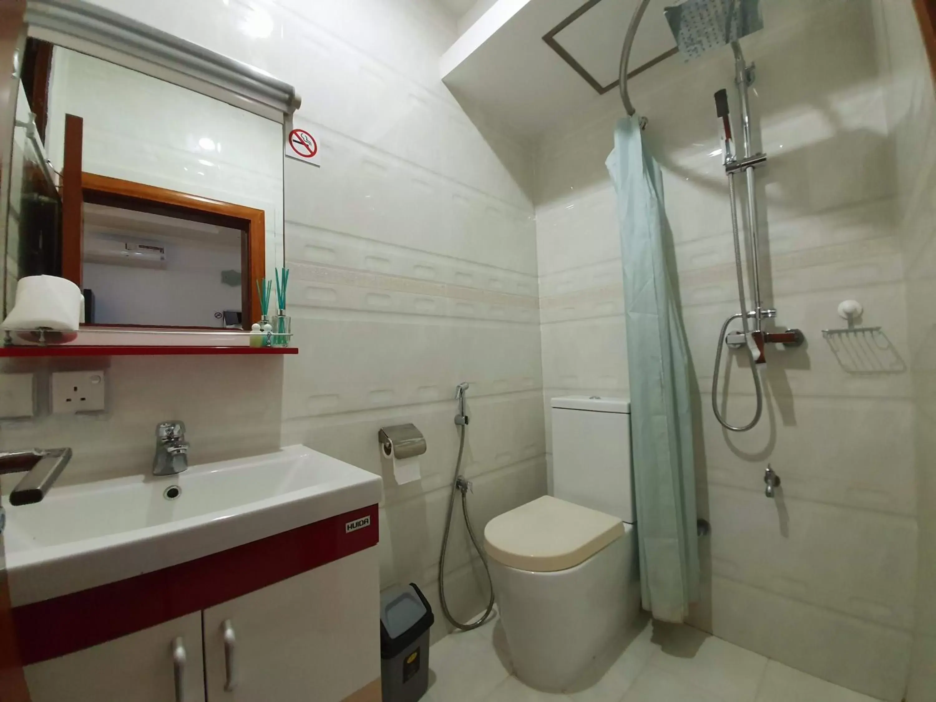 Bathroom in Huvan Beach Hotel at Hulhumale
